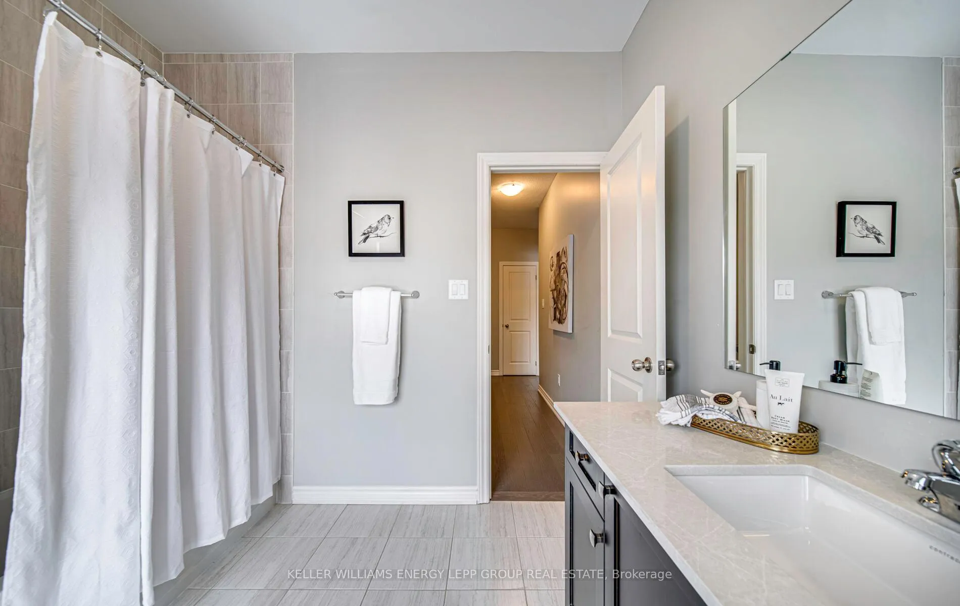 Photo 23 of 2112 Coppermine Street, Oshawa, Kedron — HOMEH