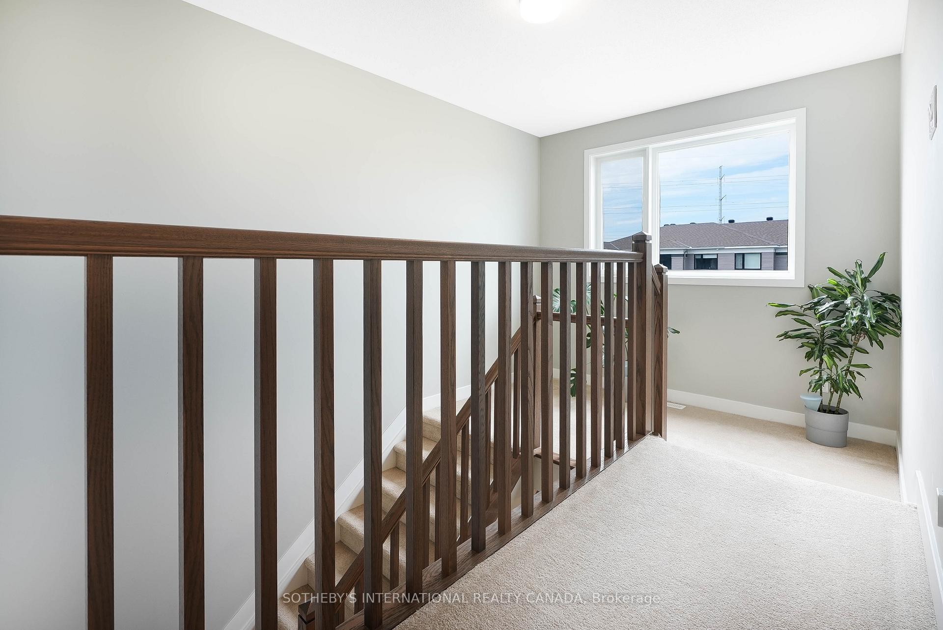 Photo 13 of 2182 Winsome Terrace, Ottawa, Fallingbrook/Gardenway South — HOMEH