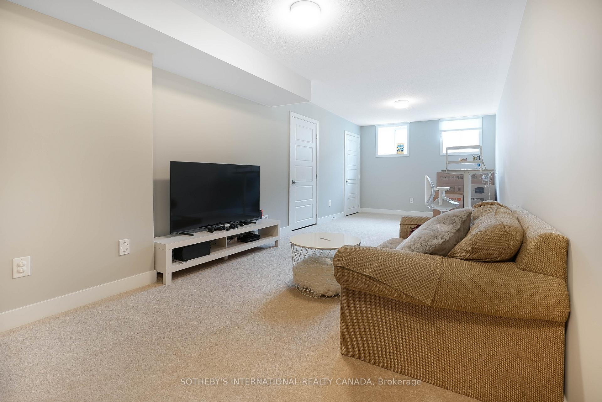 Photo 21 of 2182 Winsome Terrace, Ottawa, Fallingbrook/Gardenway South — HOMEH