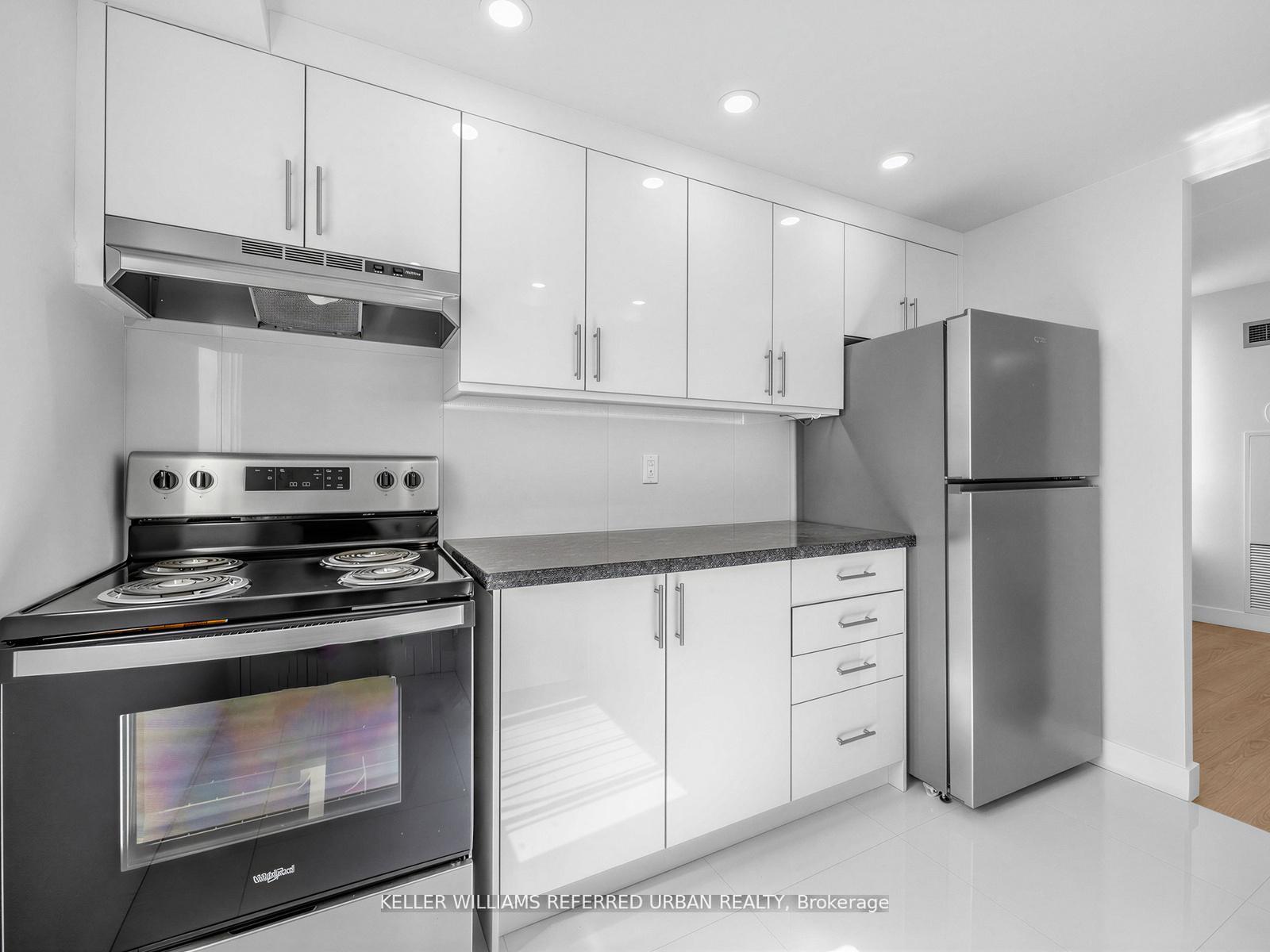 Photo 16 of Unit 501, 7 Bishop Avenue, North York, Newtonbrook East — HOMEH