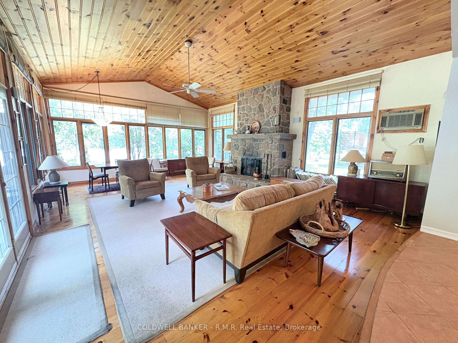 Photo 11 of 60 Pinewood Boulevard, Kawartha Lakes, Eldon — HOMEH