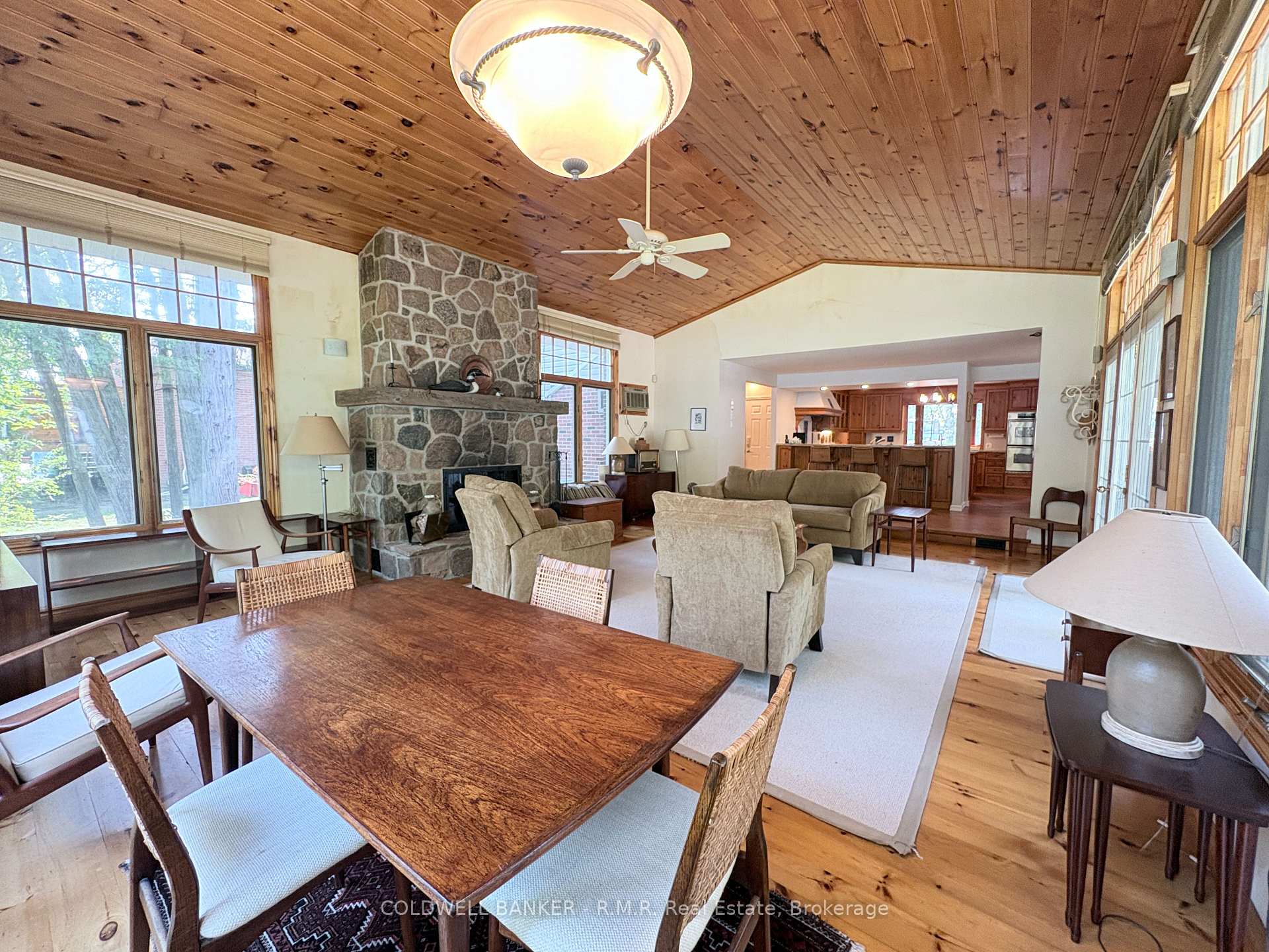 Photo 15 of 60 Pinewood Boulevard, Kawartha Lakes, Eldon — HOMEH