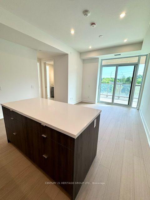 Photo of Unit 302, 397 Royal Orchard Boulevard