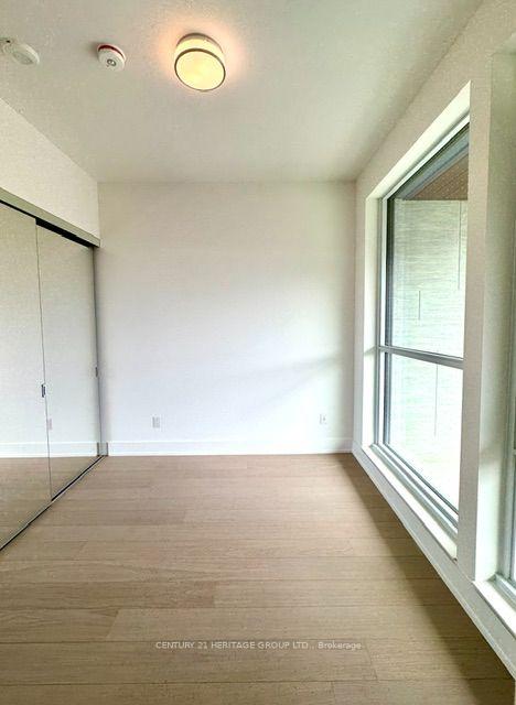 Photo 6 of Unit 302, 397 Royal Orchard Boulevard, Markham, Royal Orchard — HOMEH