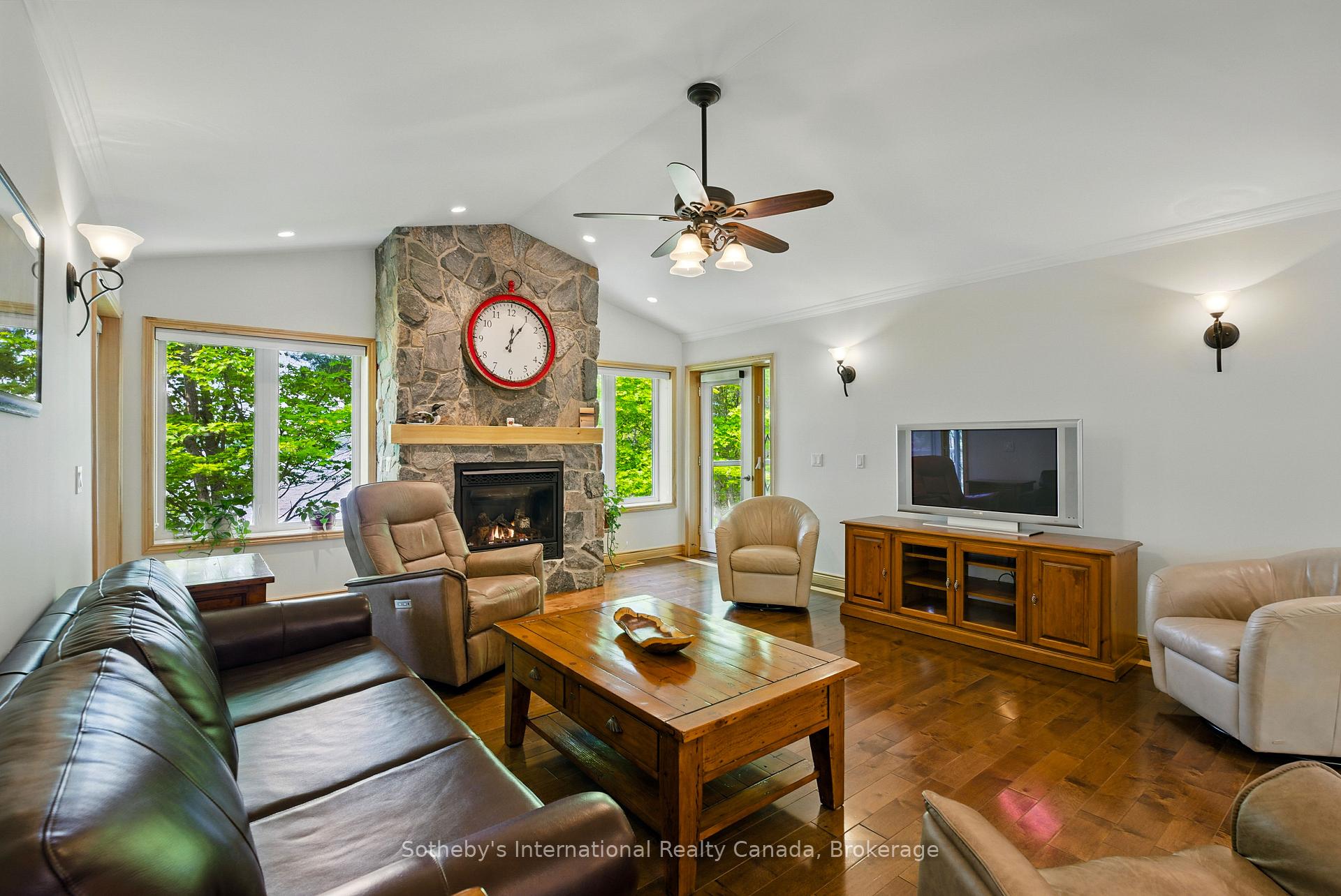 Photo 18 of 276 Jeffrey Road N, Ryerson — HOMEH