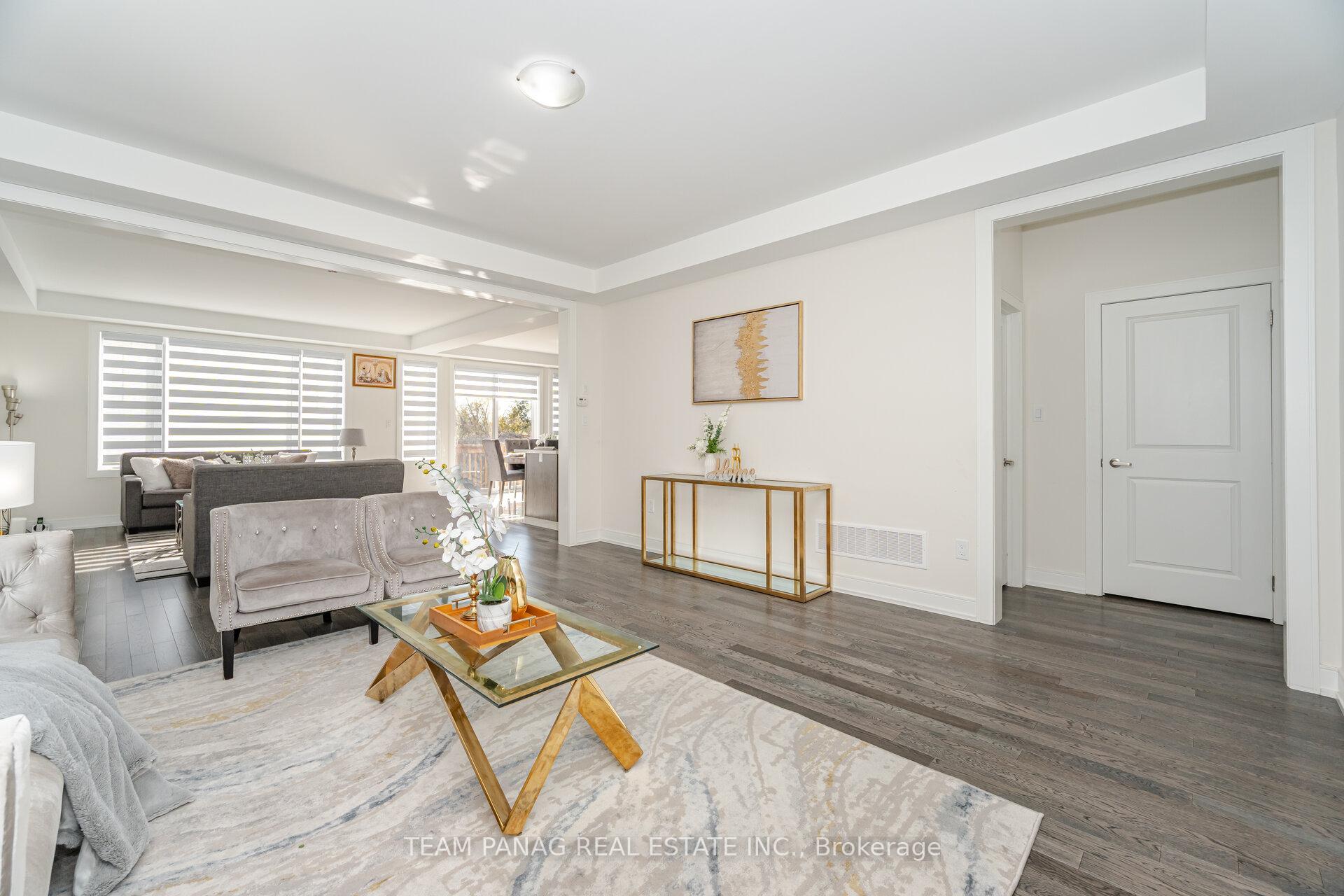 Photo 13 of 9 Bergin Street, Brampton, Credit Valley — HOMEH
