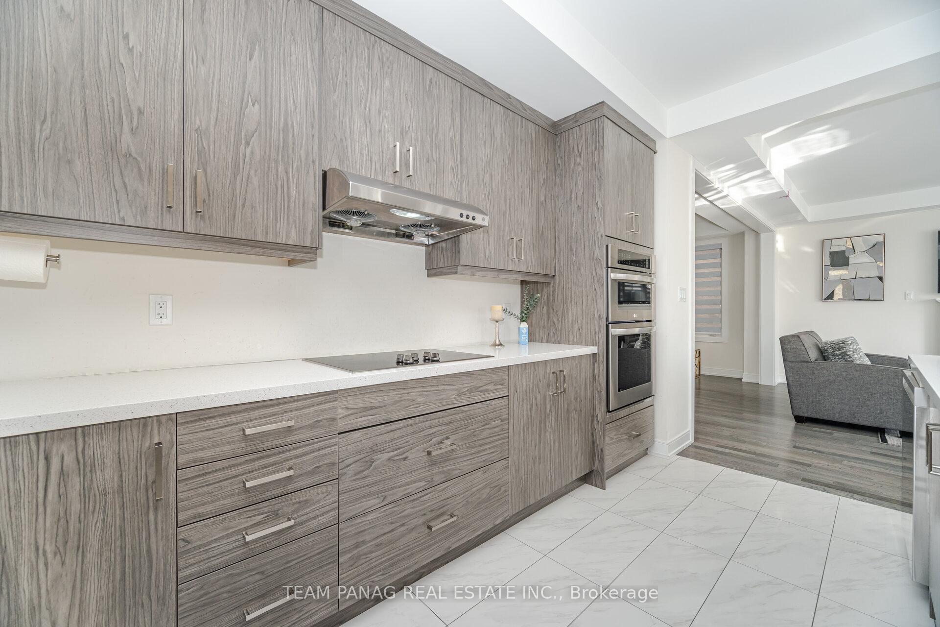 Photo 16 of 9 Bergin Street, Brampton, Credit Valley — HOMEH