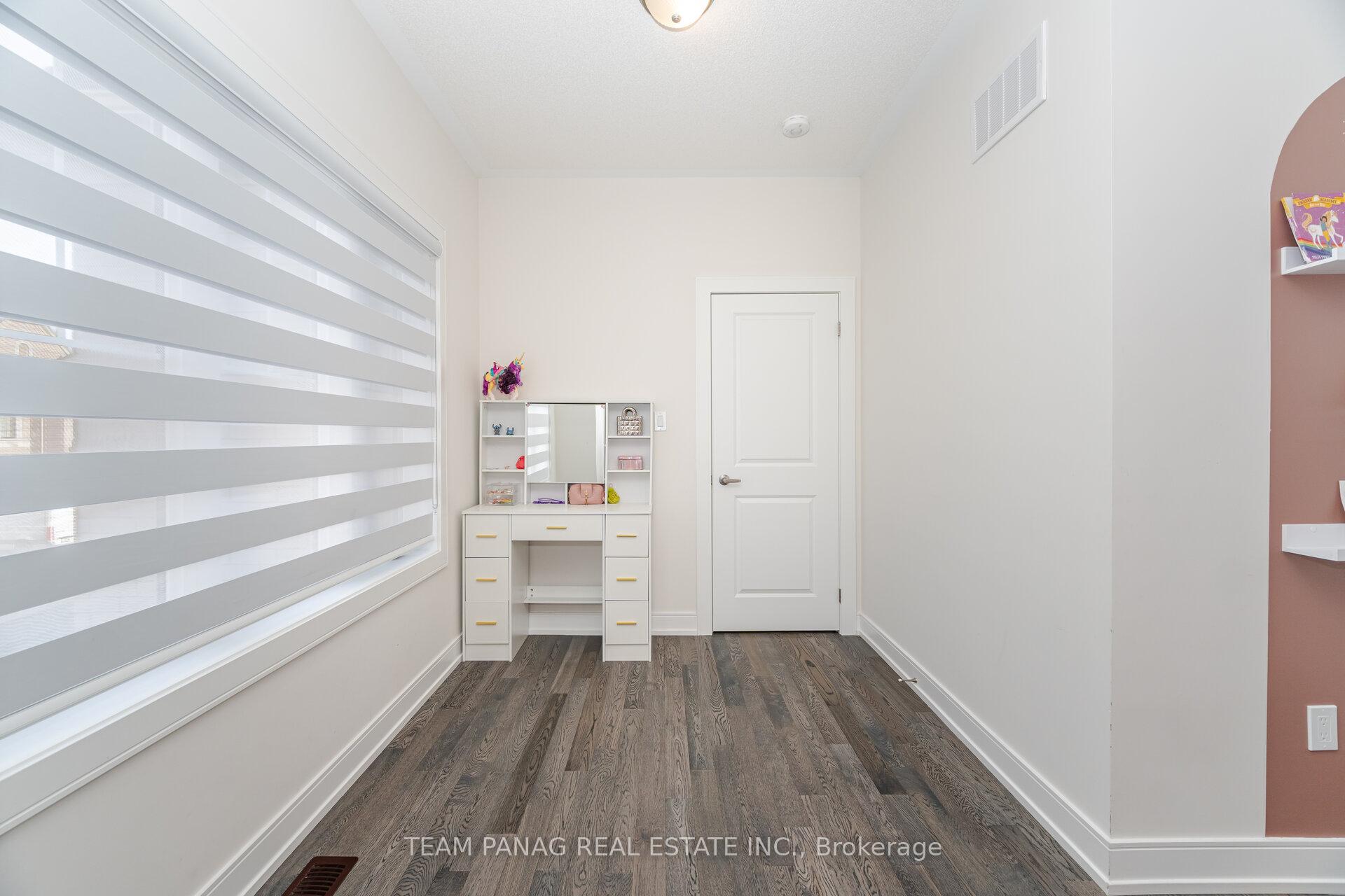 Photo 35 of 9 Bergin Street, Brampton, Credit Valley — HOMEH