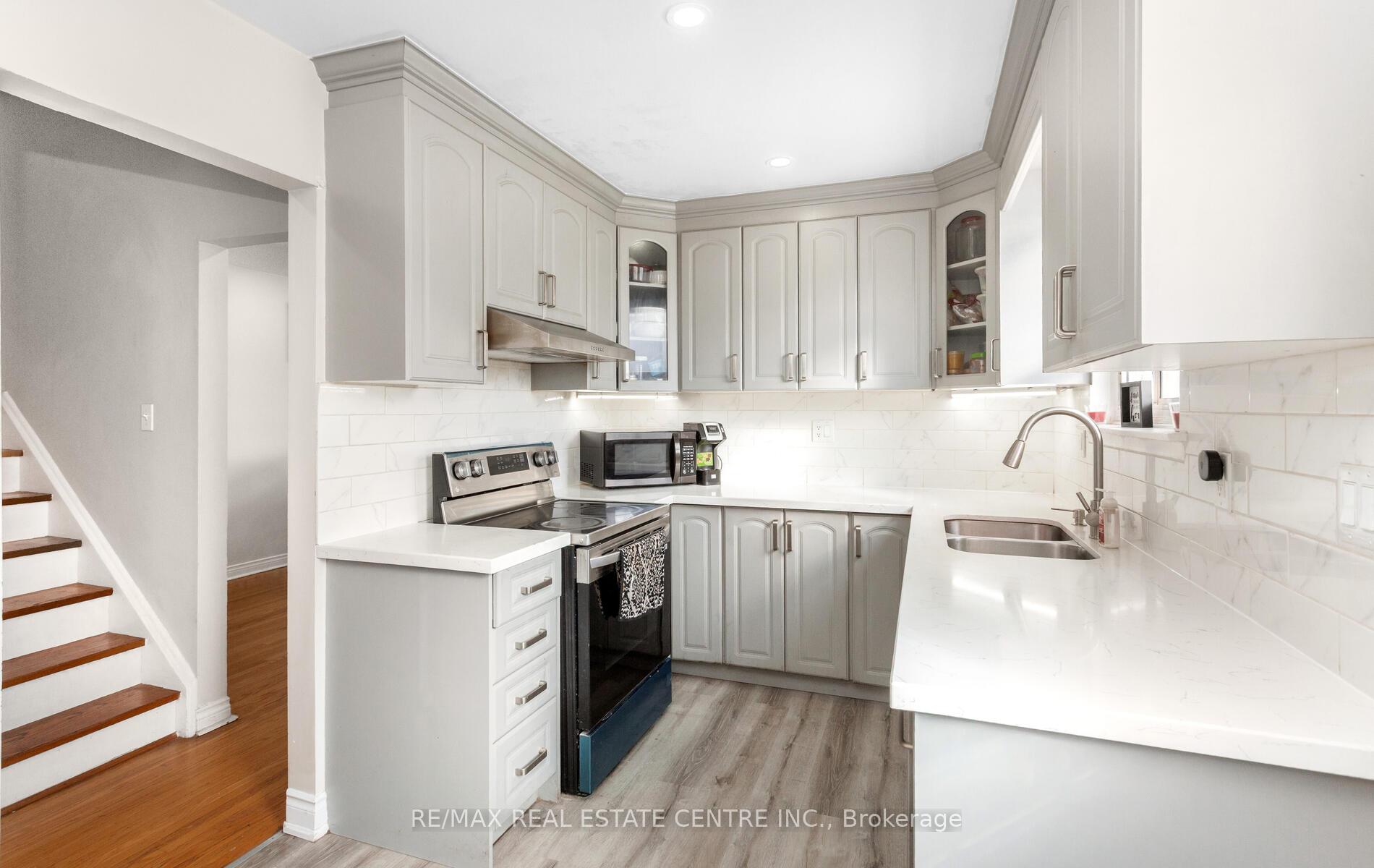 Photo 9 of 1 Tindale Road, Brampton, Madoc — HOMEH