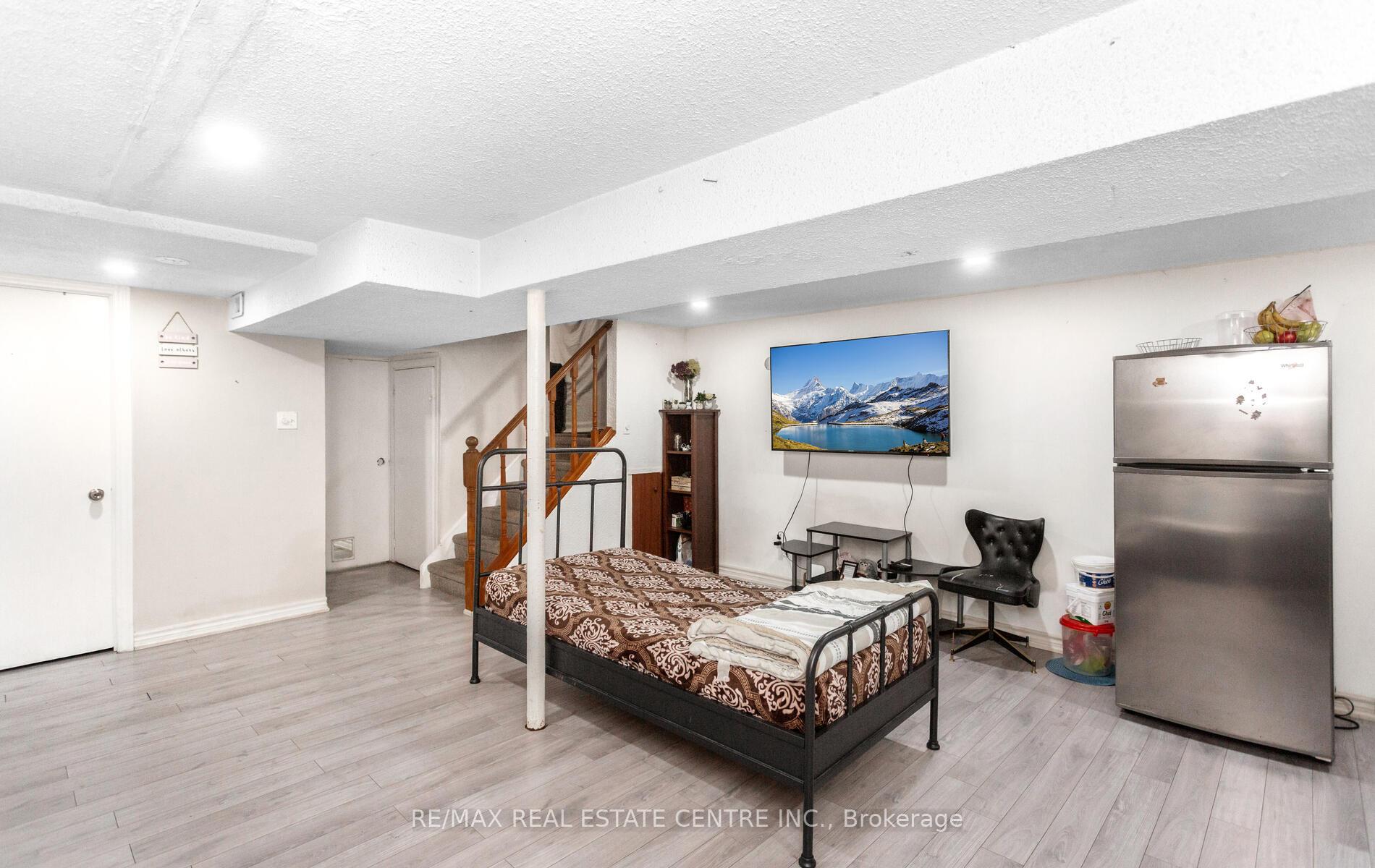 Photo 22 of 1 Tindale Road, Brampton, Madoc — HOMEH