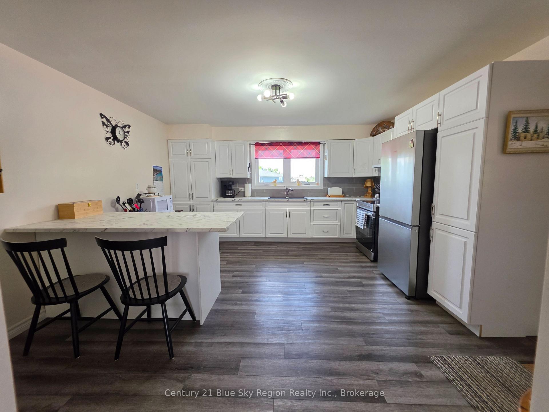 Photo 4 of 240 Cache Bay Road, West Nipissing, Sturgeon Falls — HOMEH