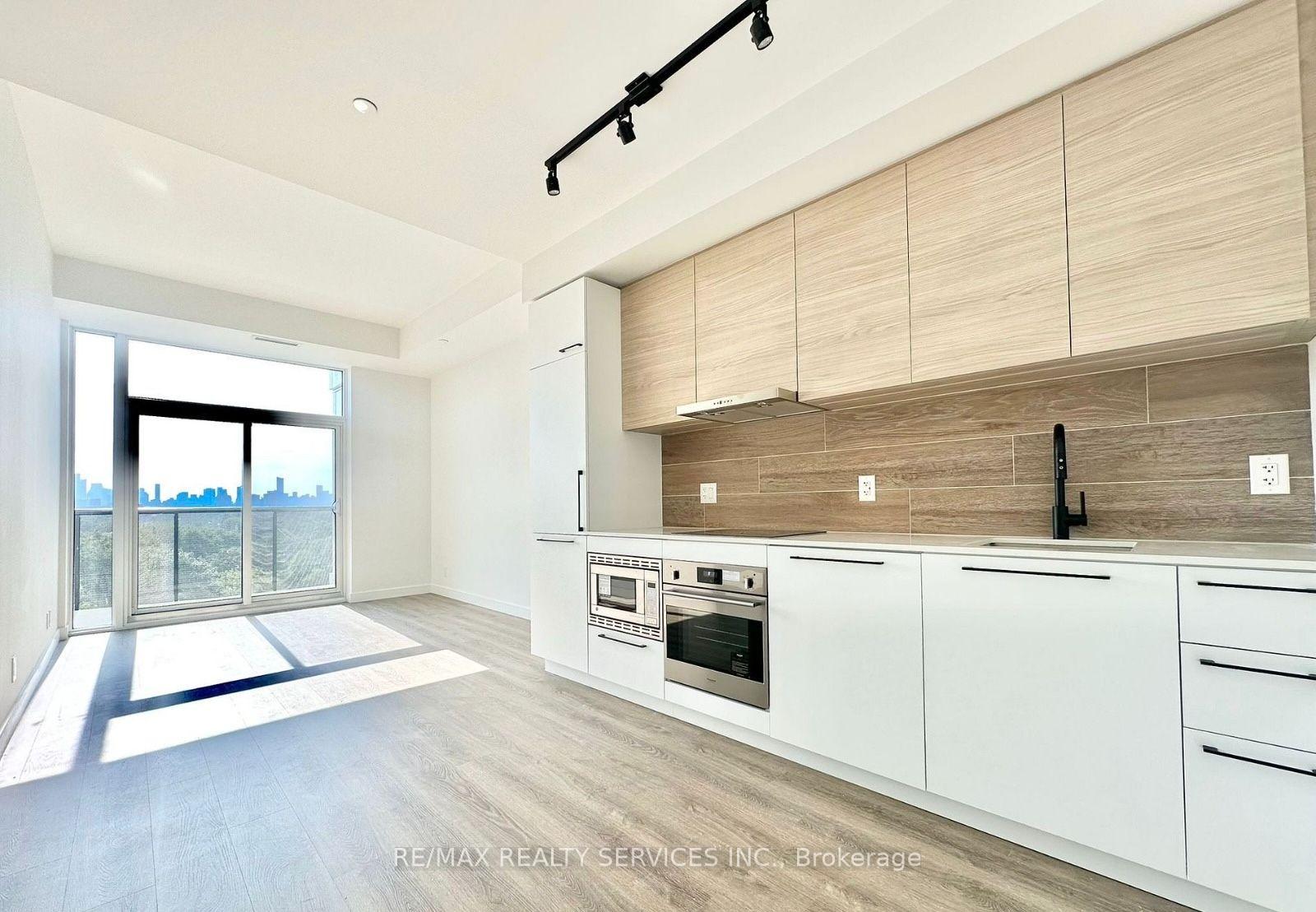 Photo 10 of Unit 720, 1050 Eastern Avenue, Toronto, The Beaches — HOMEH