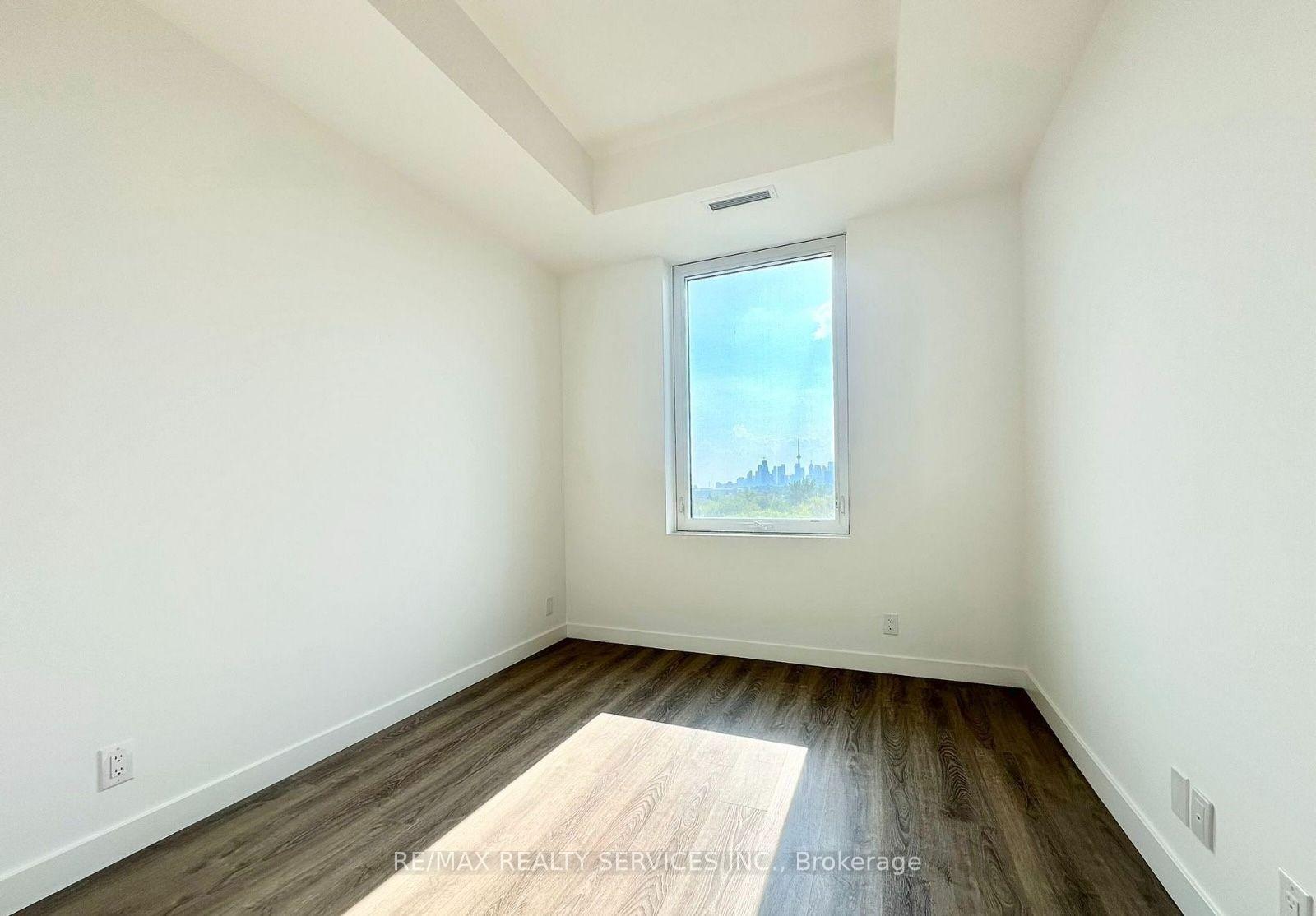 Photo 12 of Unit 720, 1050 Eastern Avenue, Toronto, The Beaches — HOMEH