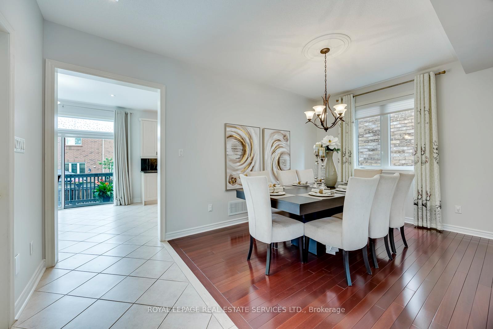 Photo 15 of 2249 Glazebrook Circle, Oakville, Westmount — HOMEH