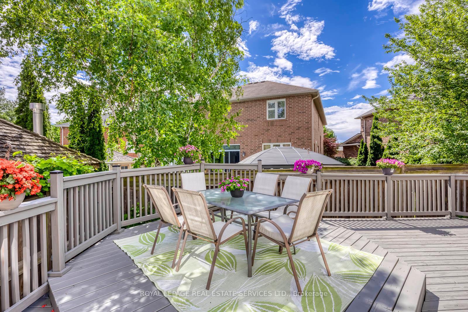 Photo 41 of 2249 Glazebrook Circle, Oakville, Westmount — HOMEH