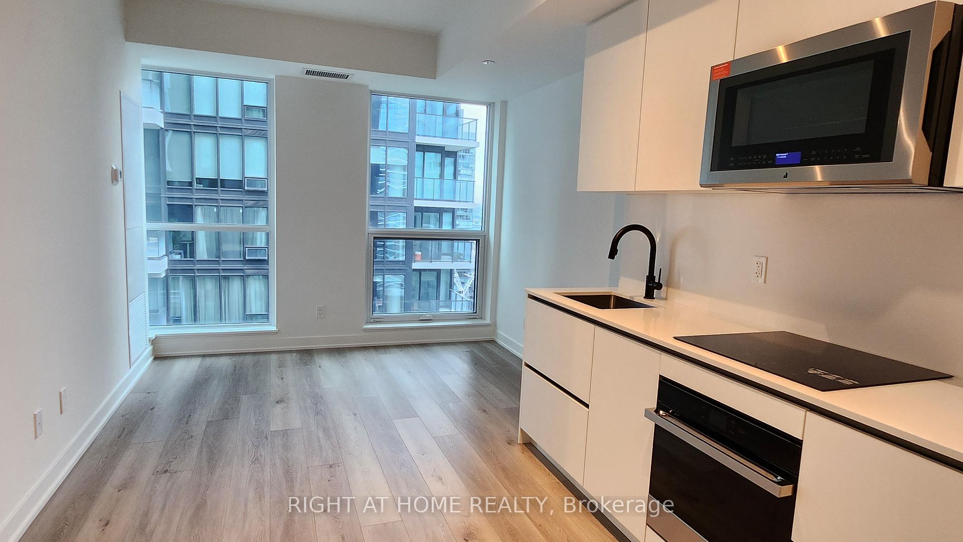 Photo 2 of Unit 2805, 327 King Street W, Toronto, Waterfront Communities — HOMEH