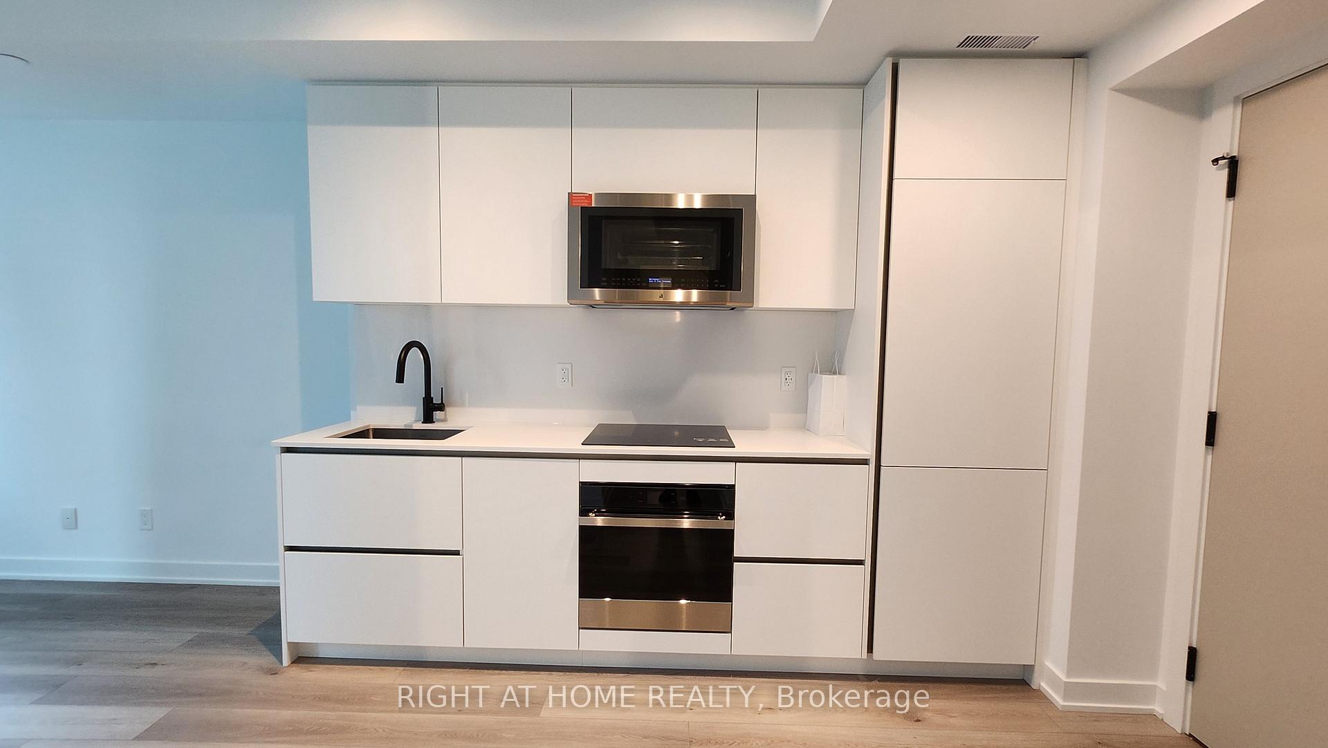 Photo 3 of Unit 2805, 327 King Street W, Toronto, Waterfront Communities — HOMEH