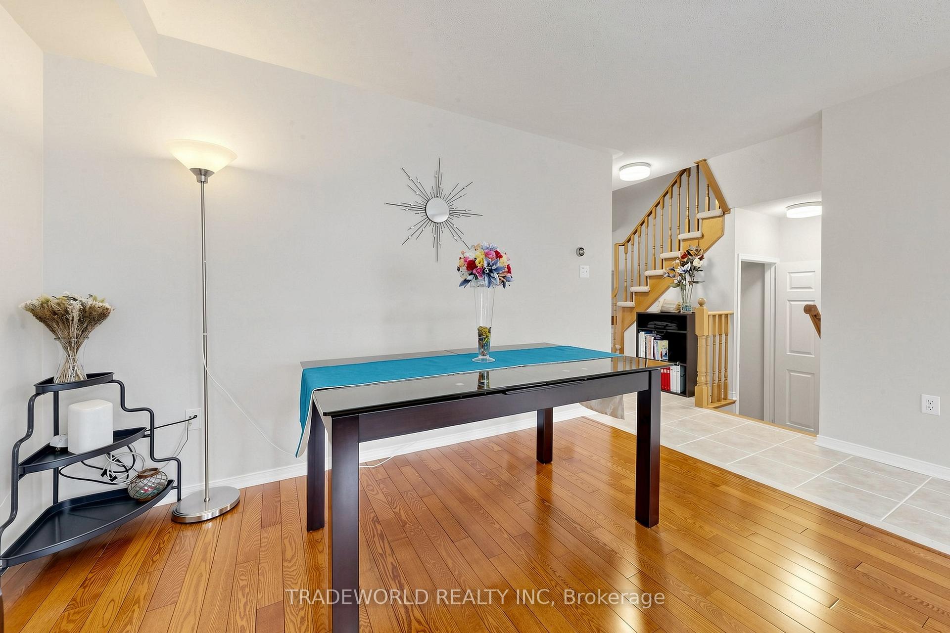 Photo 8 of 15 Kingsley Road, Markham, Village Green-South Unionville — HOMEH