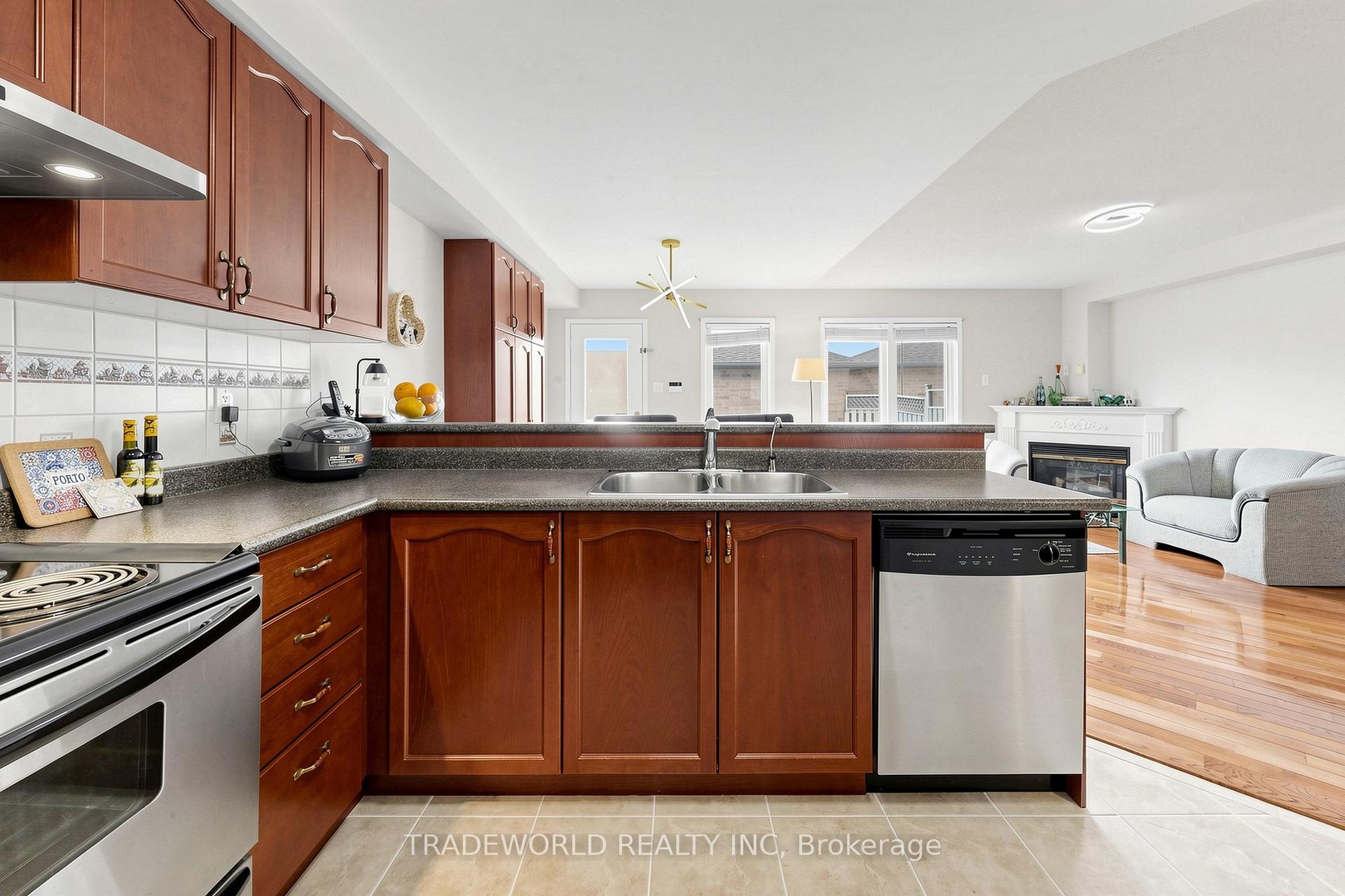 Photo 17 of 15 Kingsley Road, Markham, Village Green-South Unionville — HOMEH