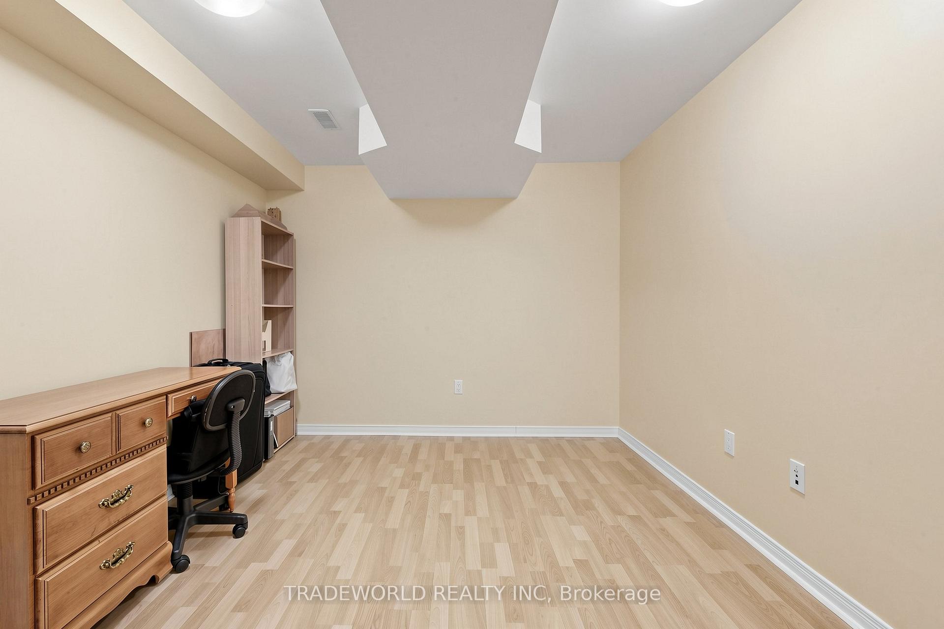 Photo 34 of 15 Kingsley Road, Markham, Village Green-South Unionville — HOMEH