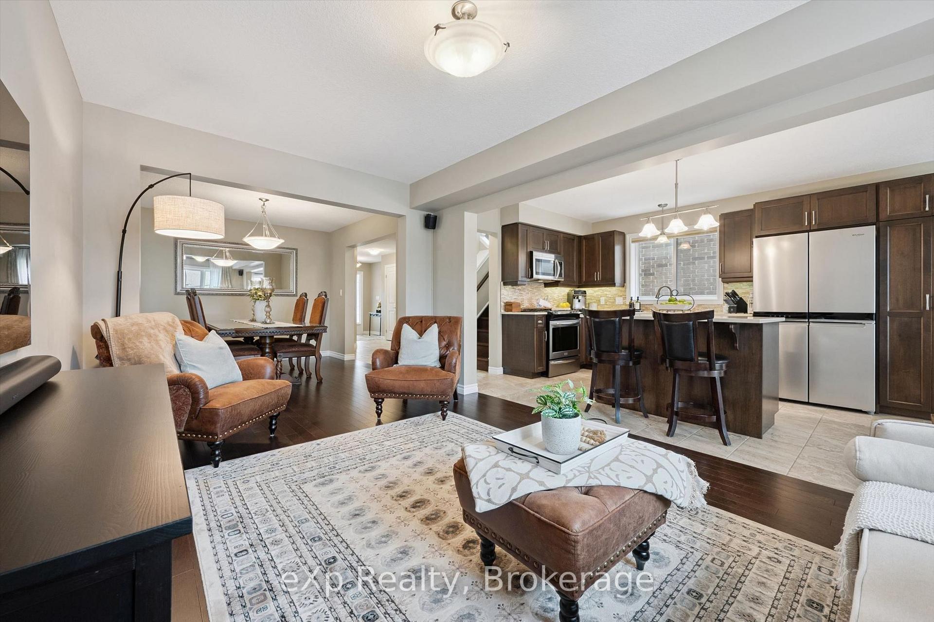 Photo 9 of 43 Goldenview Drive, Guelph, Victoria North — HOMEH