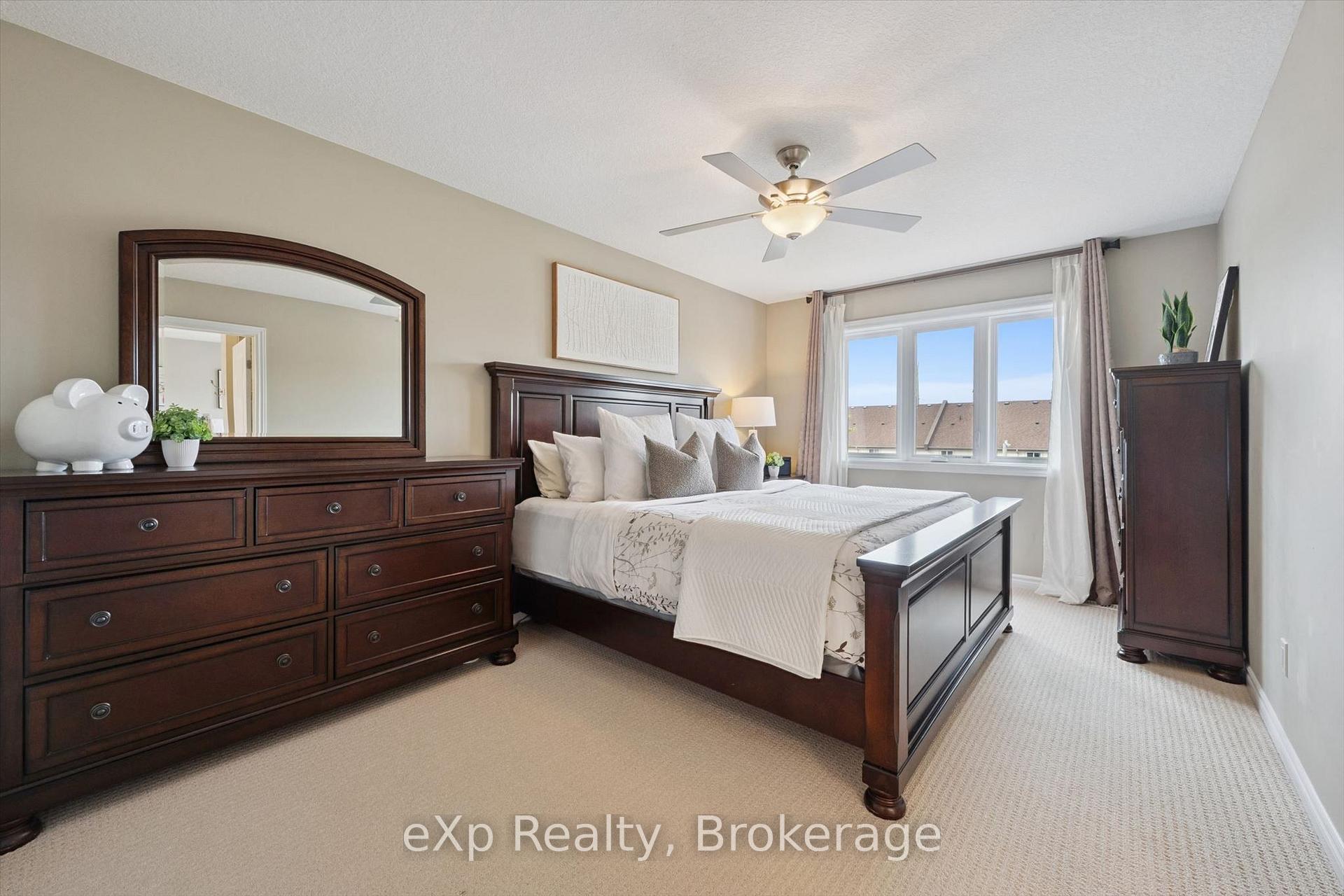 Photo 17 of 43 Goldenview Drive, Guelph, Victoria North — HOMEH