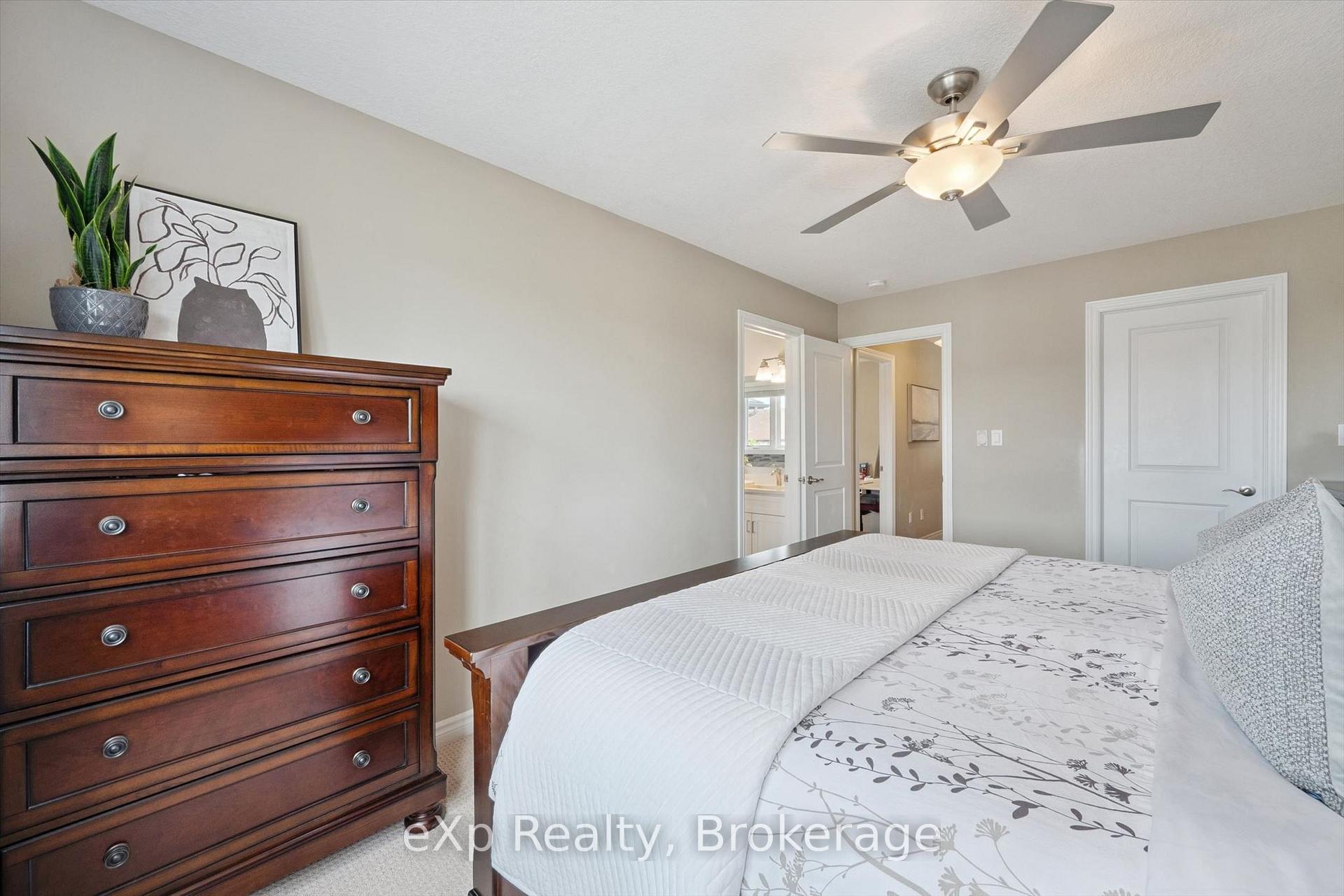 Photo 18 of 43 Goldenview Drive, Guelph, Victoria North — HOMEH