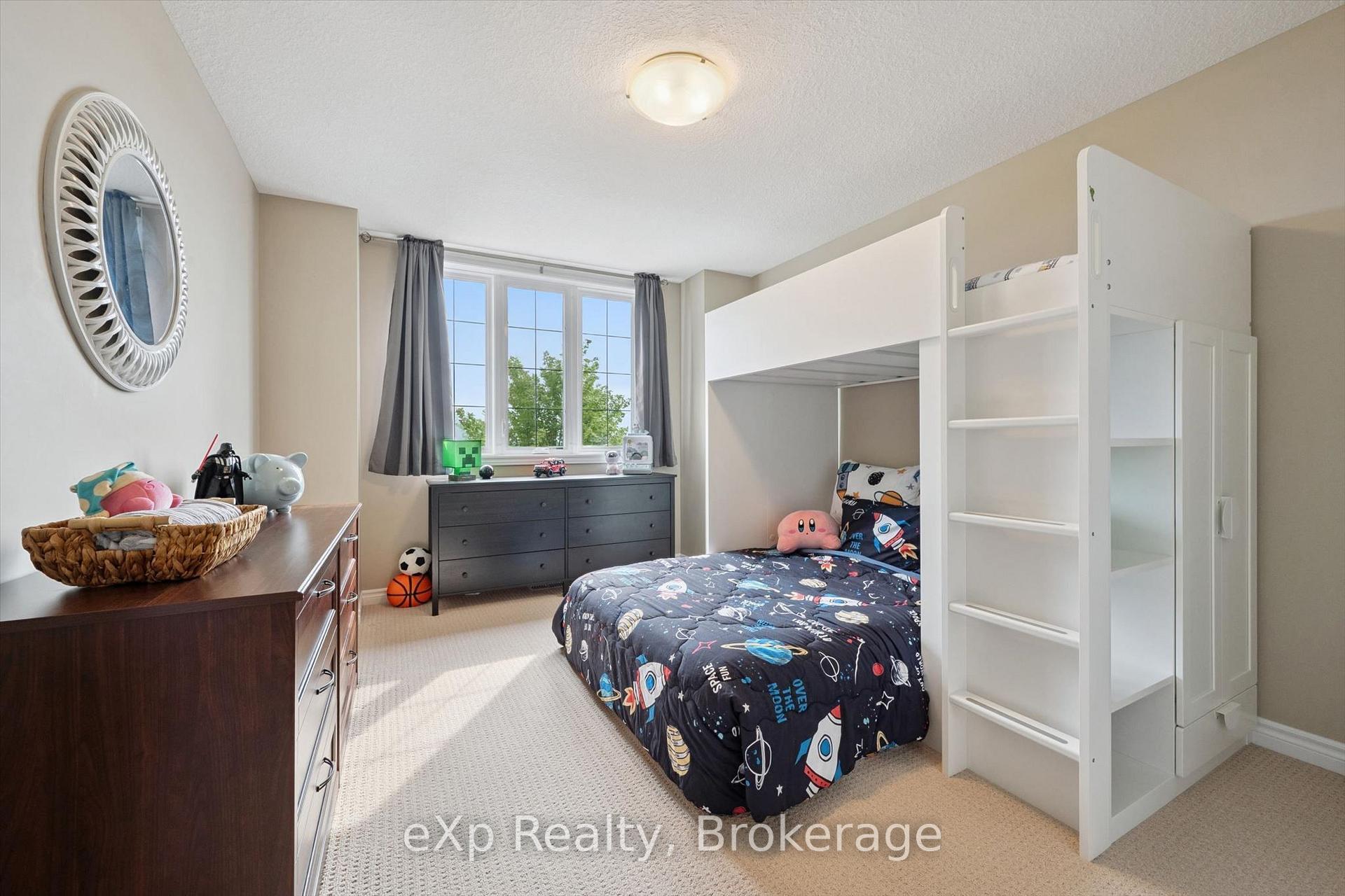 Photo 23 of 43 Goldenview Drive, Guelph, Victoria North — HOMEH