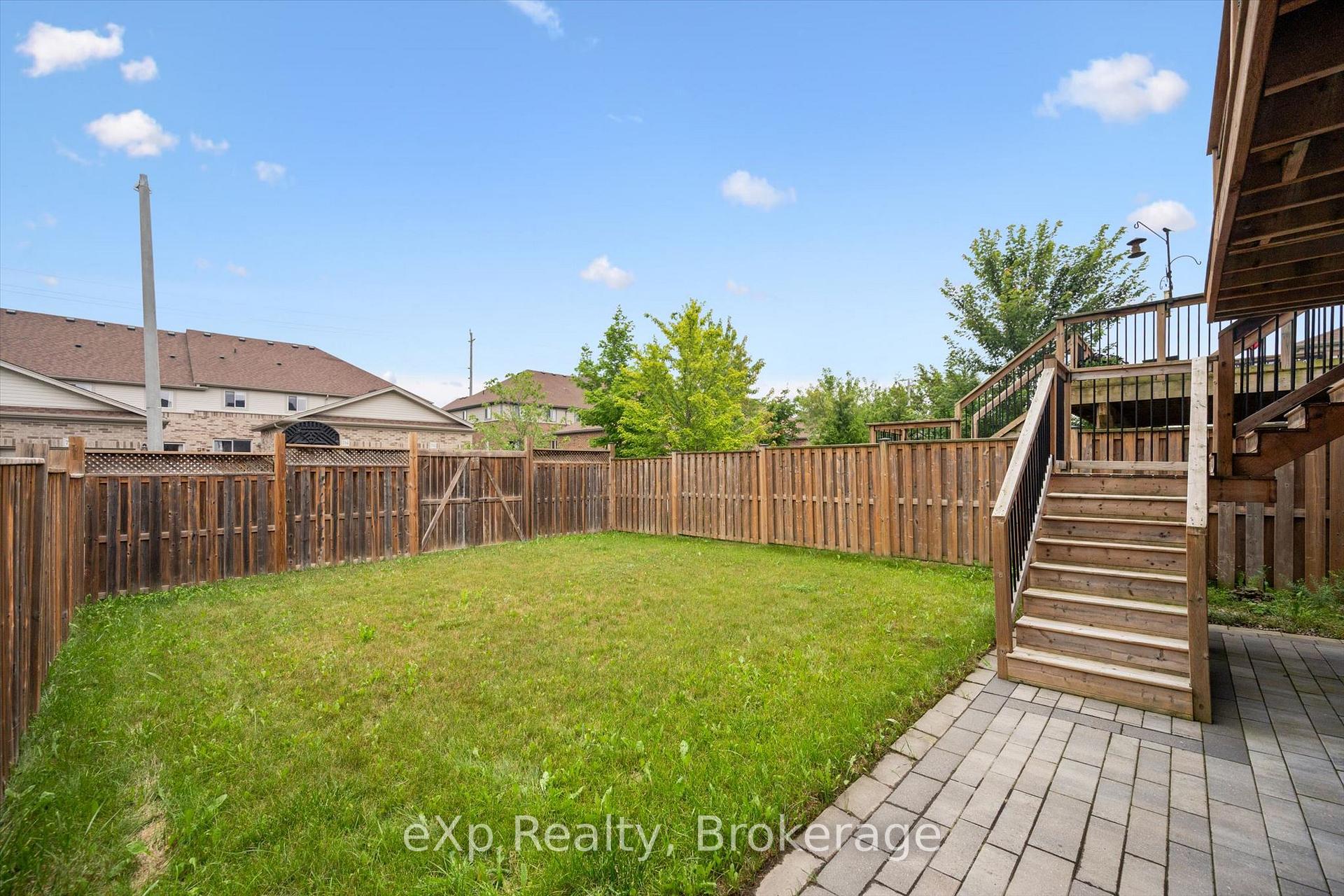 Photo 35 of 43 Goldenview Drive, Guelph, Victoria North — HOMEH