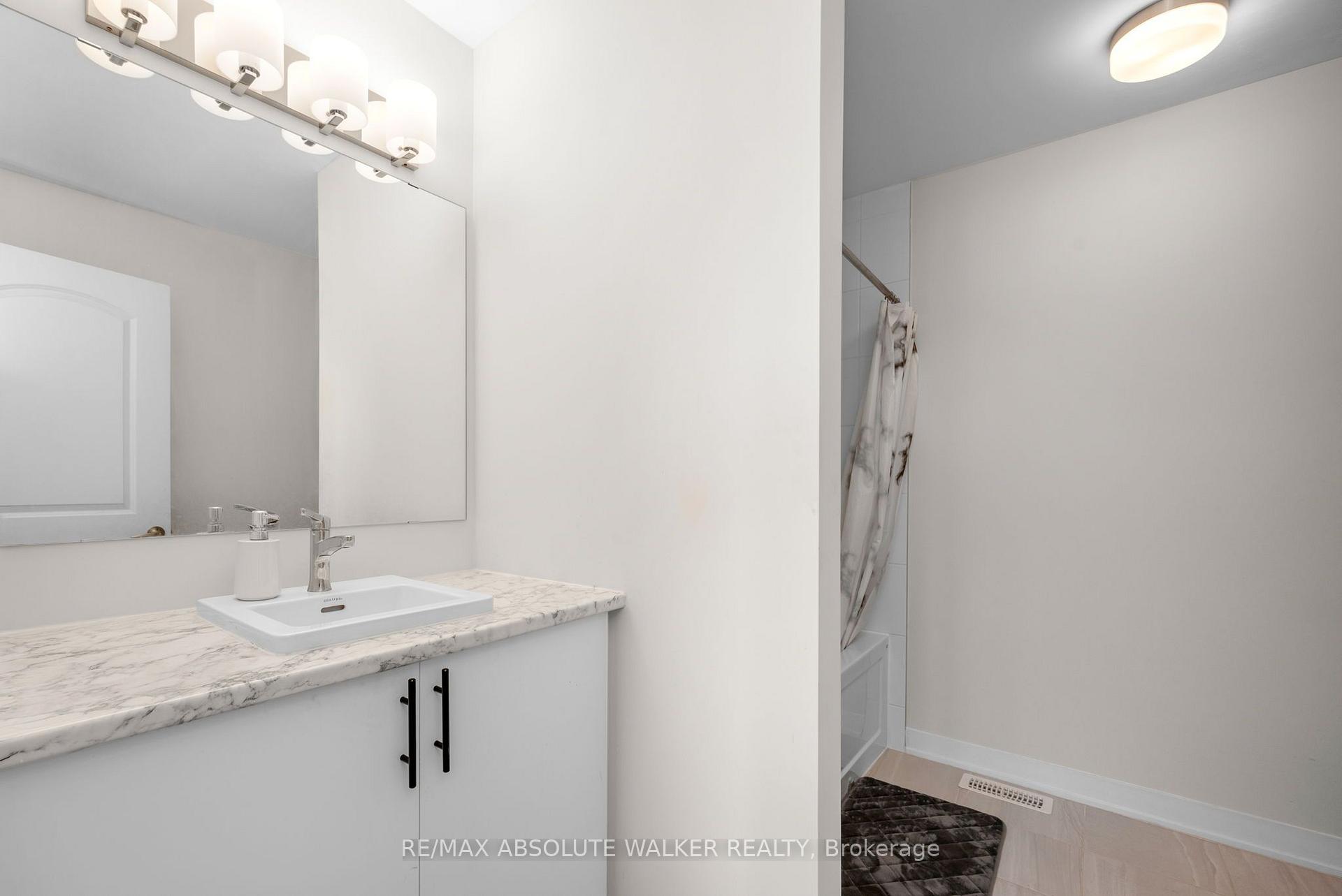 Photo 14 of 4114 Obsidian Street, Ottawa, Barrhaven - Half Moon Bay — HOMEH
