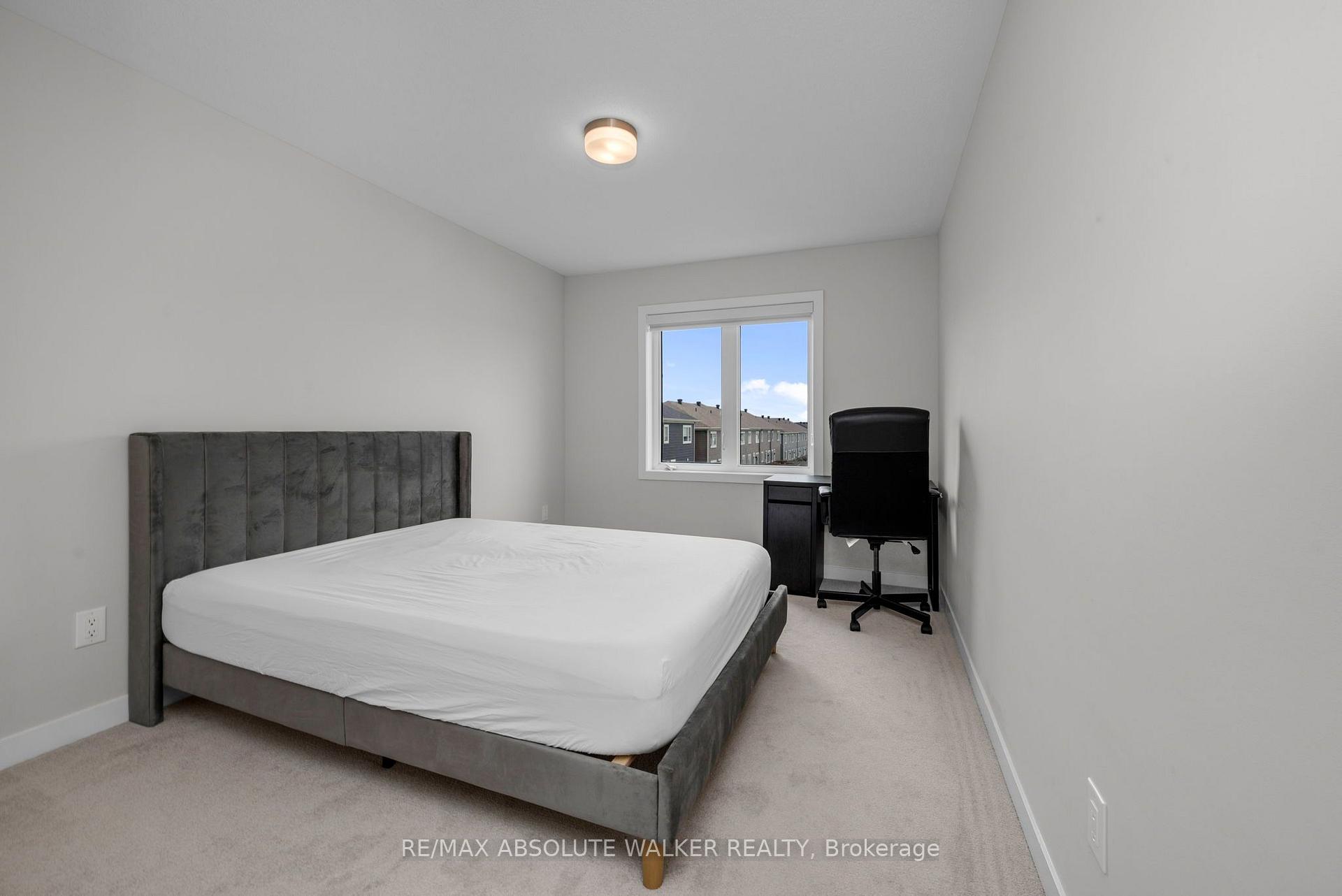 Photo 16 of 4114 Obsidian Street, Ottawa, Barrhaven - Half Moon Bay — HOMEH