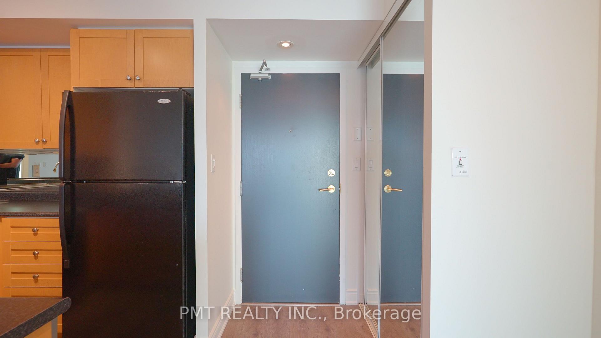 Photo 2 of Unit 803, 230 King Street E, Toronto, Moss Park — HOMEH