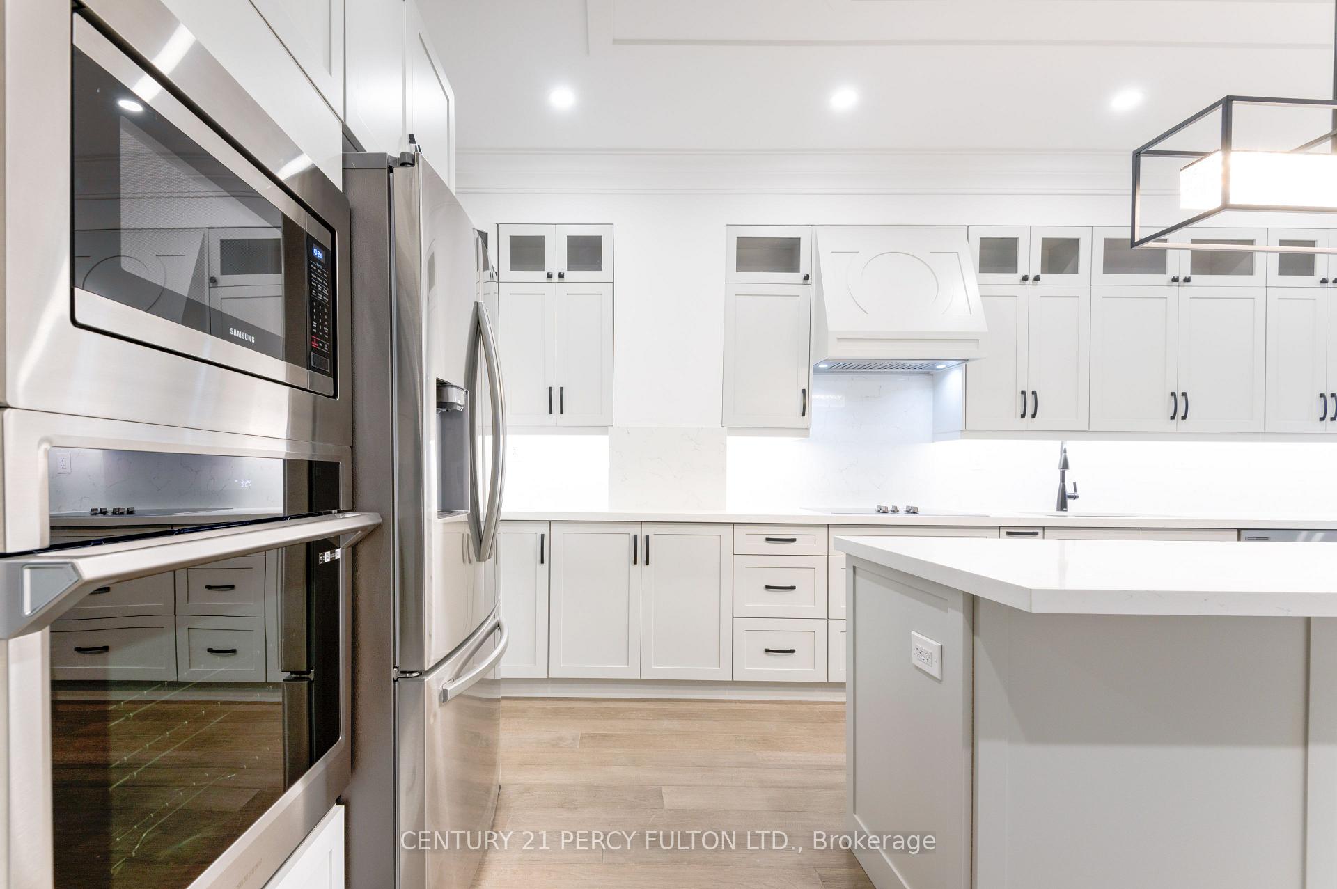 Photo 10 of 195 Danforth Road, Scarborough, Oakridge — HOMEH