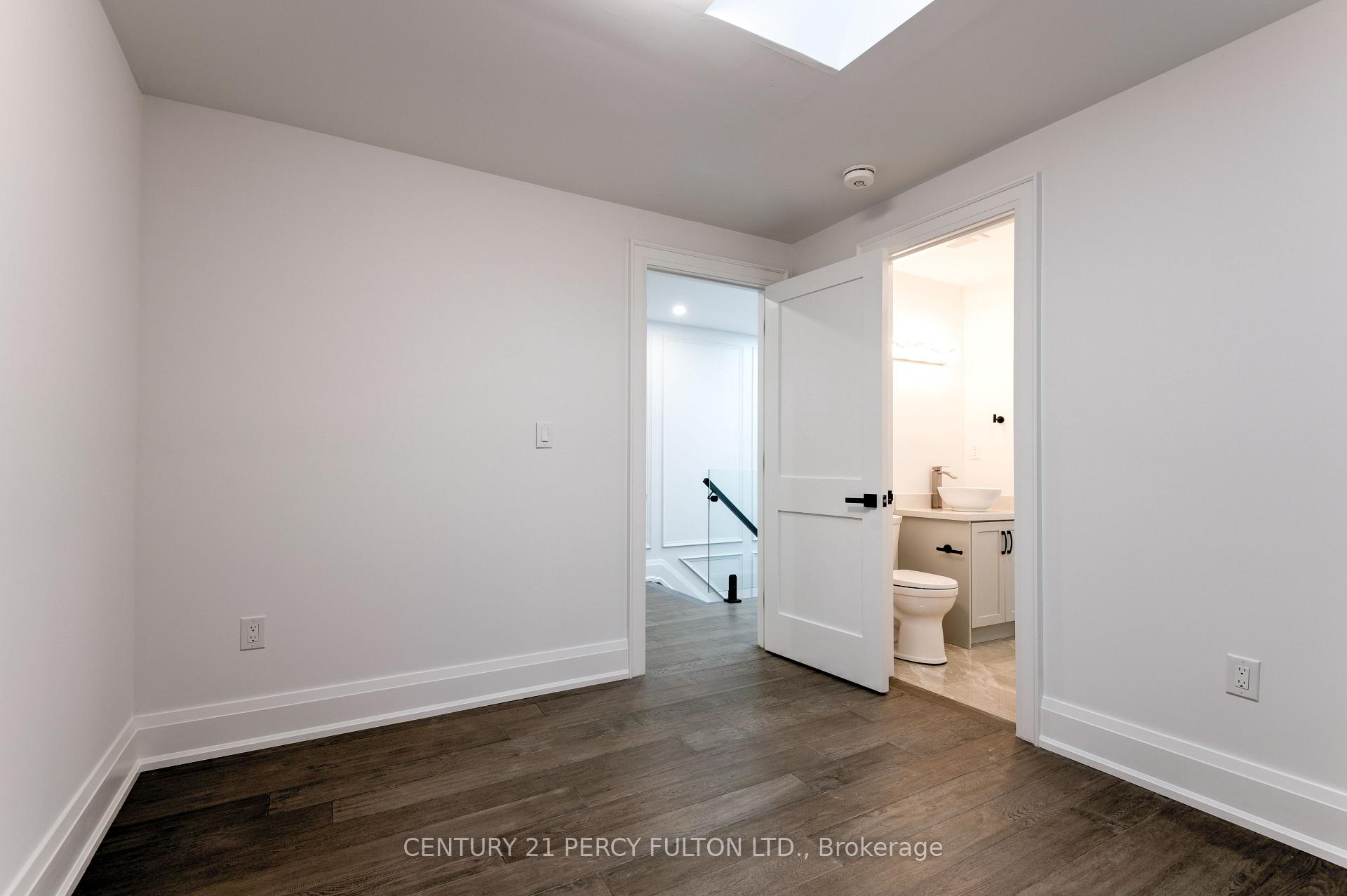 Photo 19 of 195 Danforth Road, Scarborough, Oakridge — HOMEH