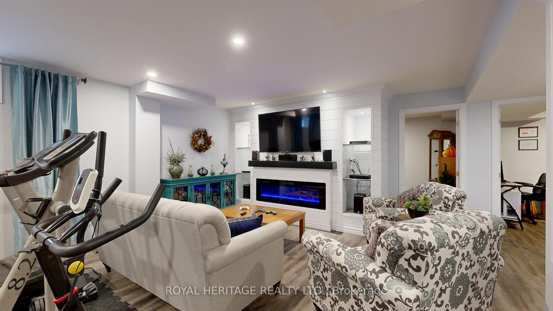 Photo 41 of 976 Avery Avenue, Peterborough, Monaghan Ward 2 — HOMEH