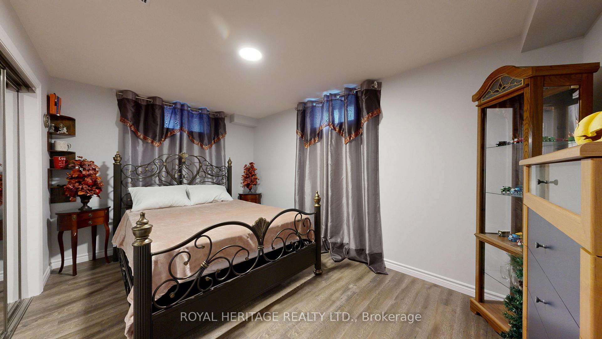 Photo 45 of 976 Avery Avenue, Peterborough, Monaghan Ward 2 — HOMEH