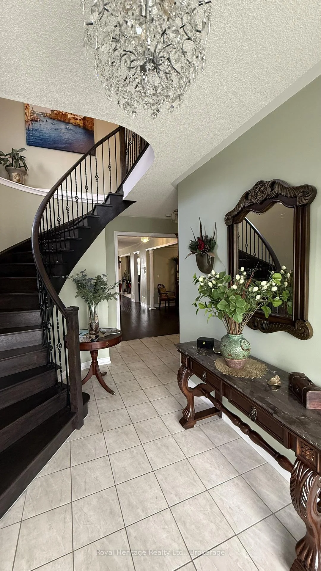Photo 4 of 976 Avery Avenue, Peterborough, Monaghan Ward 2 — HOMEH