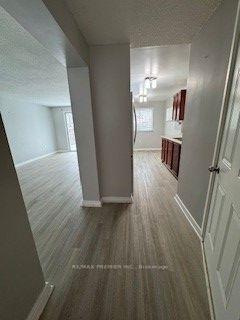 Photo 9 of 34 Argyle Road, Barrie, Sunnidale — HOMEH