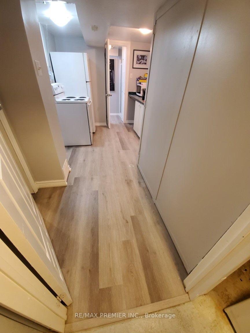 Photo 21 of 34 Argyle Road, Barrie, Sunnidale — HOMEH