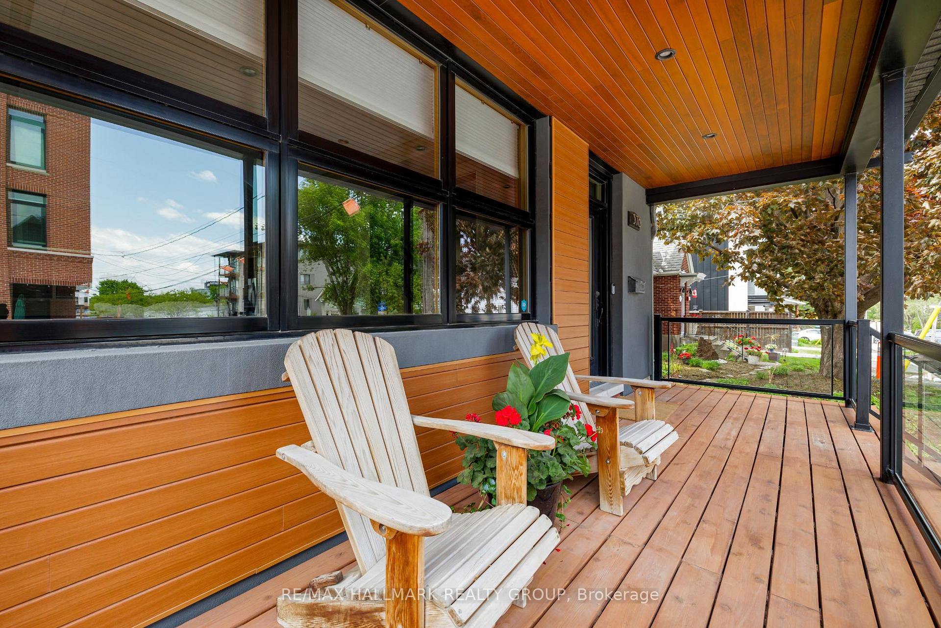 Photo 4 of 376 Winona Avenue, Ottawa, Westboro South — HOMEH