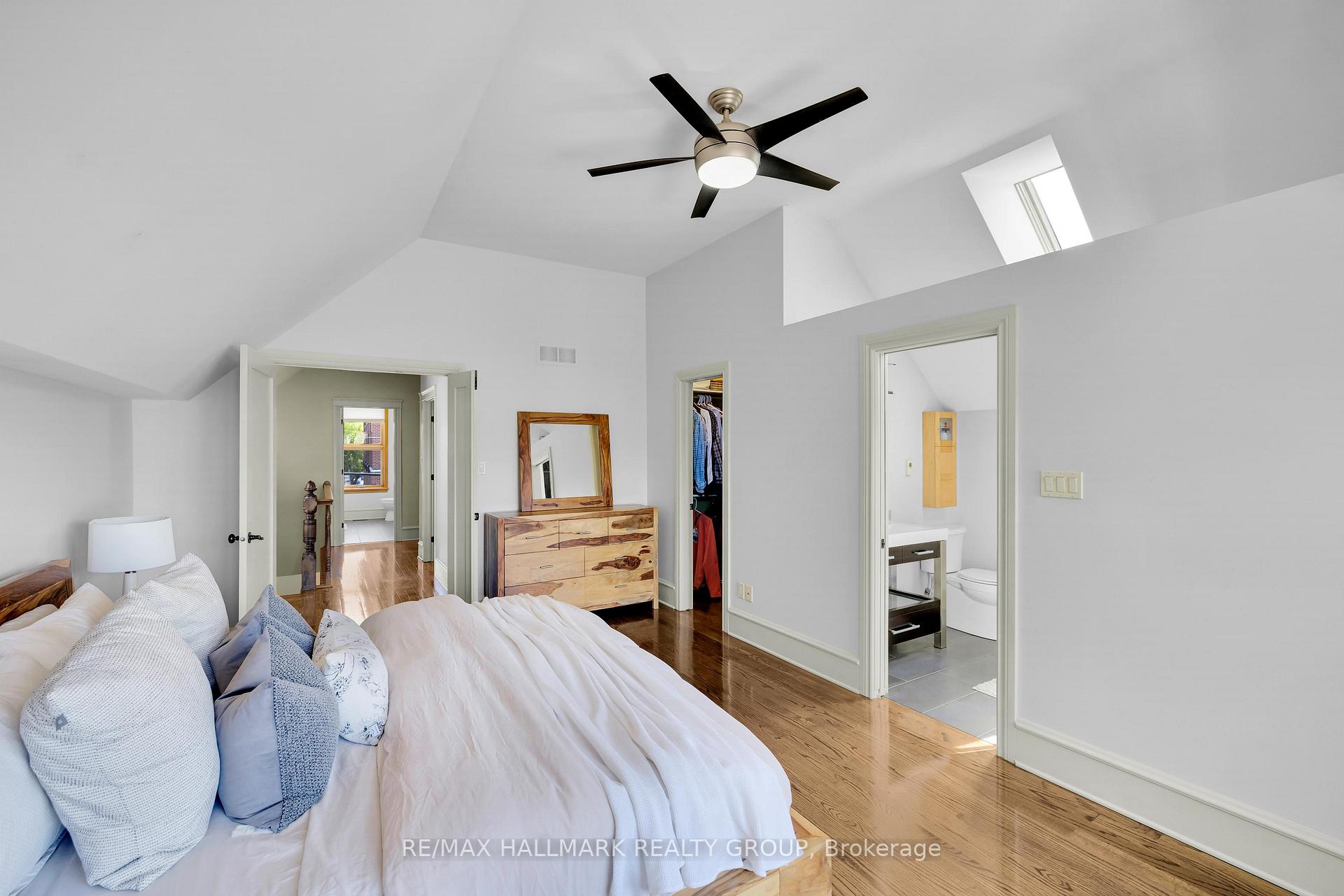Photo 17 of 376 Winona Avenue, Ottawa, Westboro South — HOMEH