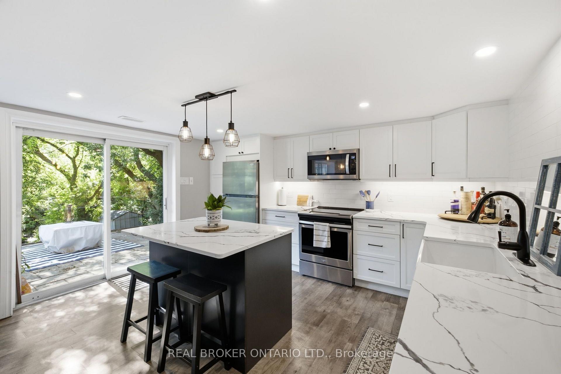 Photo 1 of Unit LOWER, 40 Bascom Street, Uxbridge — HOMEH