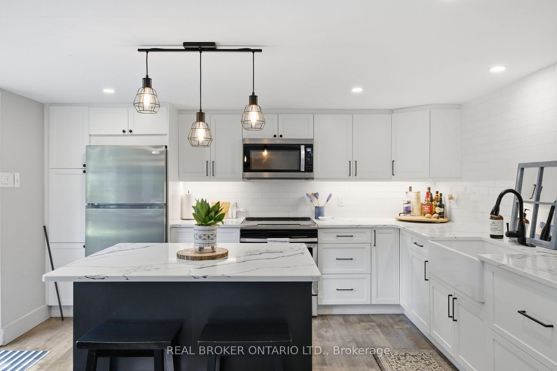 Photo 8 of Unit LOWER, 40 Bascom Street, Uxbridge — HOMEH