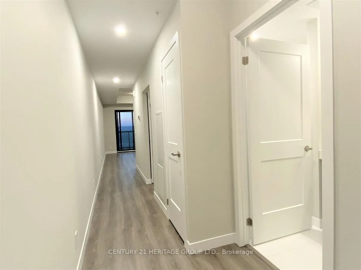 Photo 5 of Unit 2106, 15 Queen Street S, Hamilton, Central — HOMEH