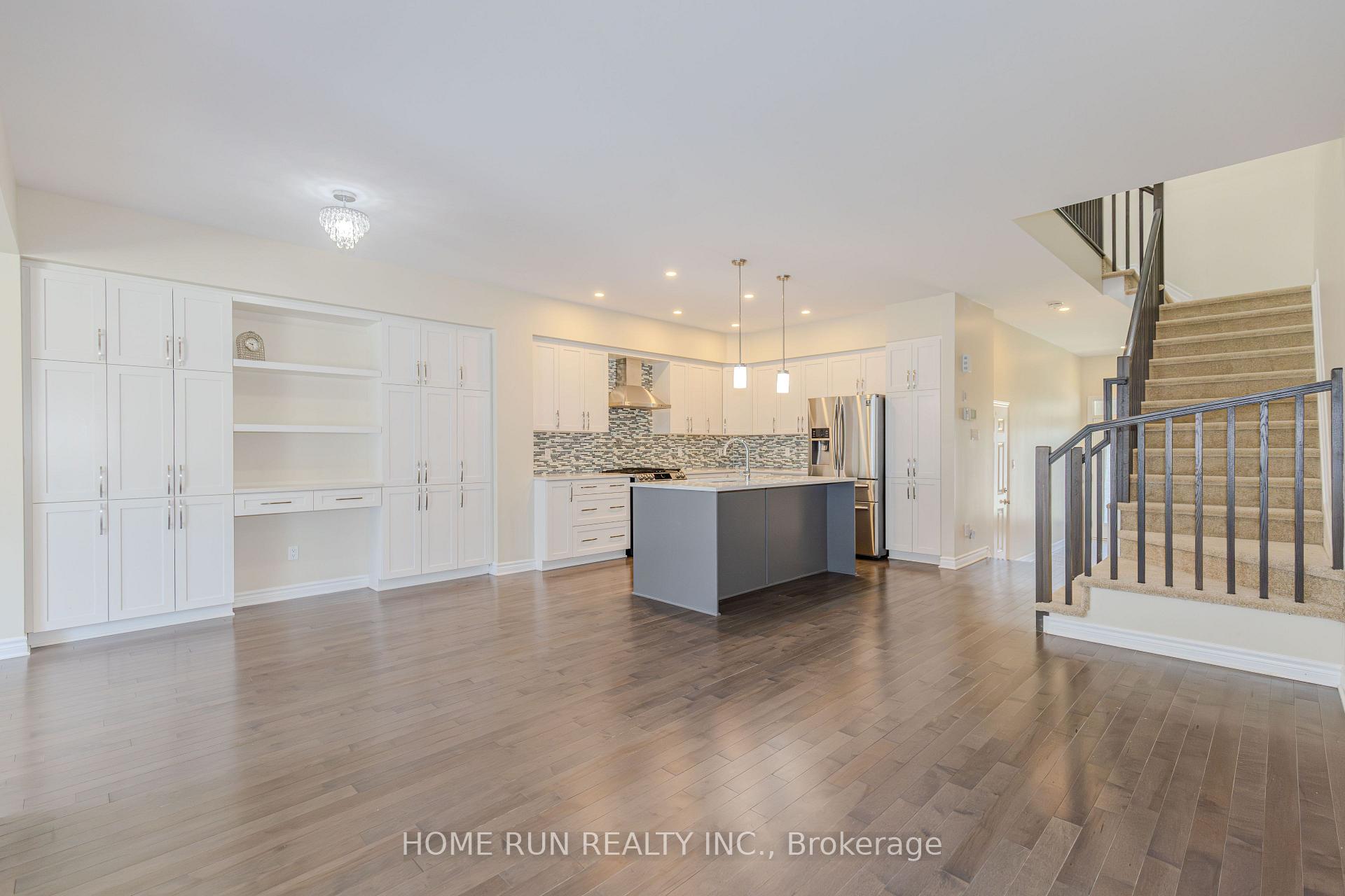 Photo 20 of 785 Cairn Crescent, Ottawa, Mer Bleue/Bradley Estates/Anderson Park — HOMEH
