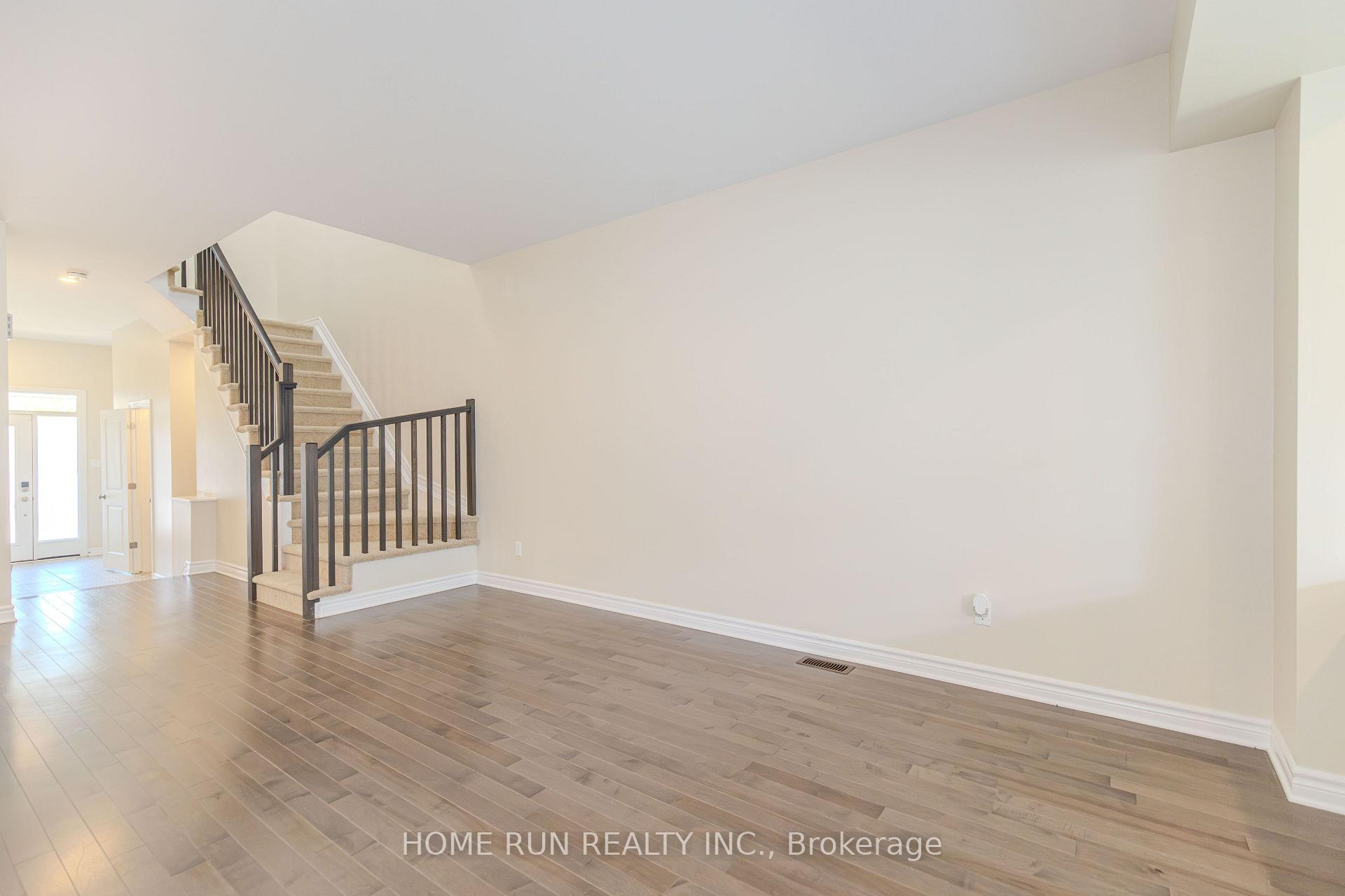 Photo 22 of 785 Cairn Crescent, Ottawa, Mer Bleue/Bradley Estates/Anderson Park — HOMEH