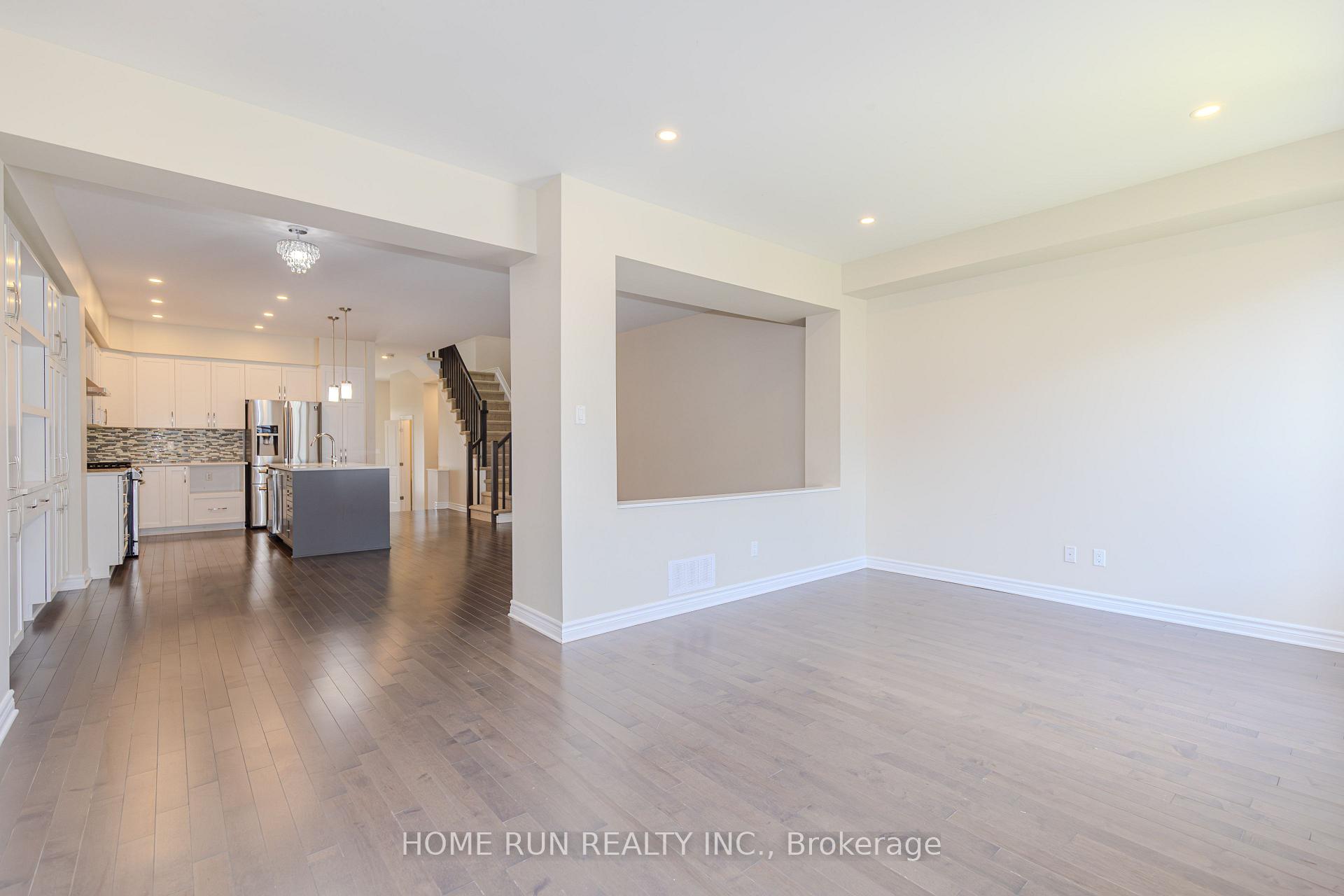 Photo 25 of 785 Cairn Crescent, Ottawa, Mer Bleue/Bradley Estates/Anderson Park — HOMEH