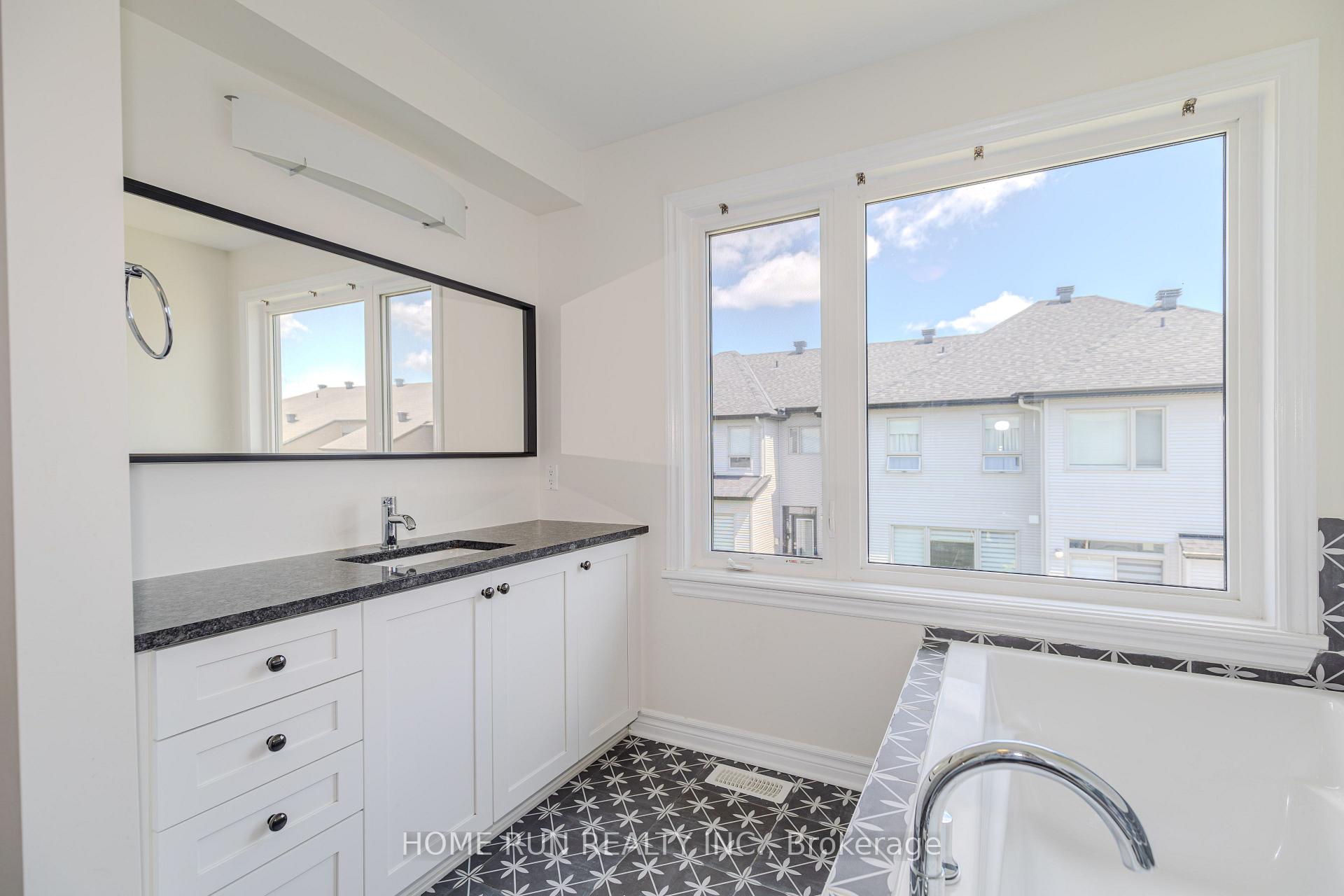 Photo 37 of 785 Cairn Crescent, Ottawa, Mer Bleue/Bradley Estates/Anderson Park — HOMEH