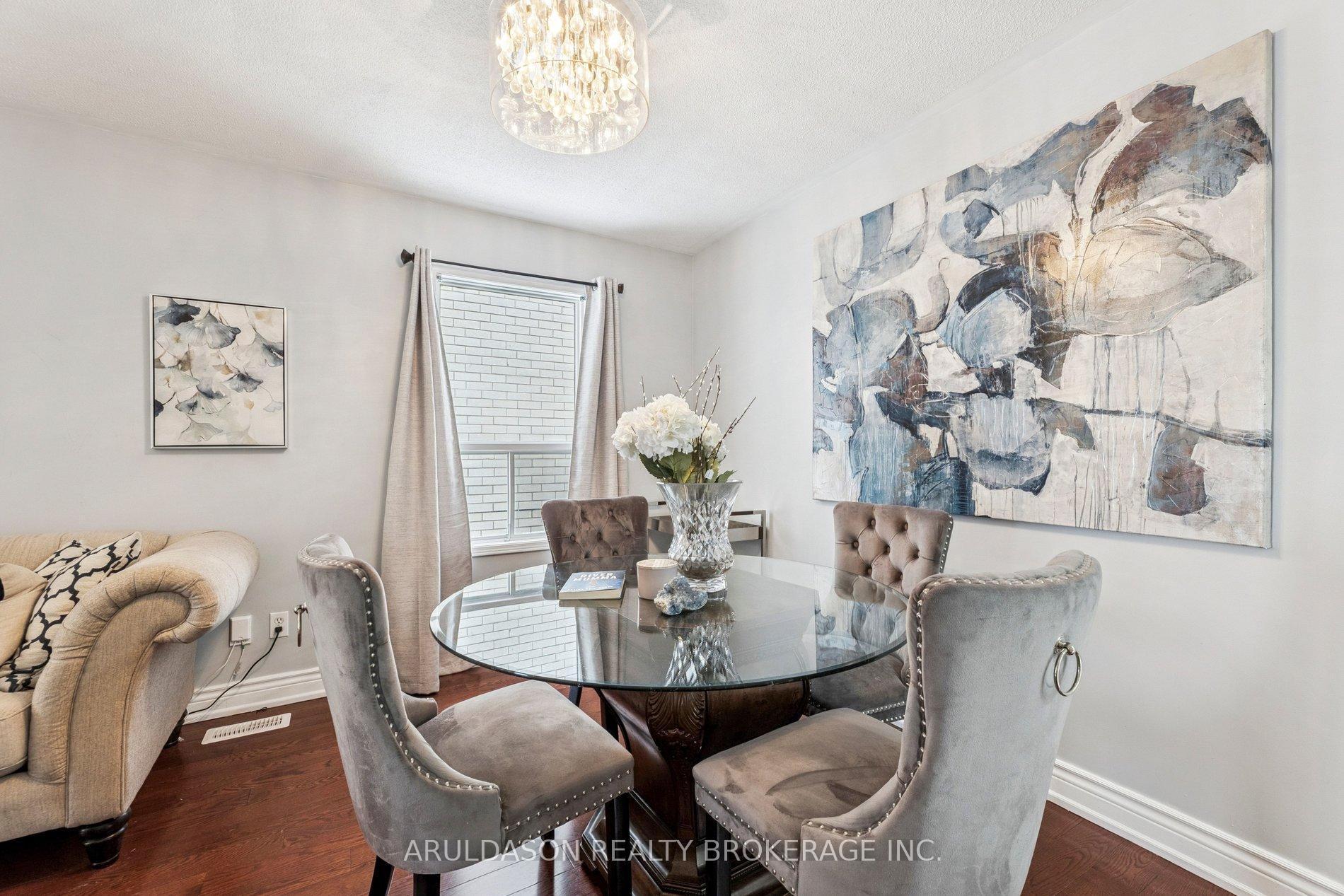 Photo 7 of 3 Booth Crescent, Ajax, Central — HOMEH