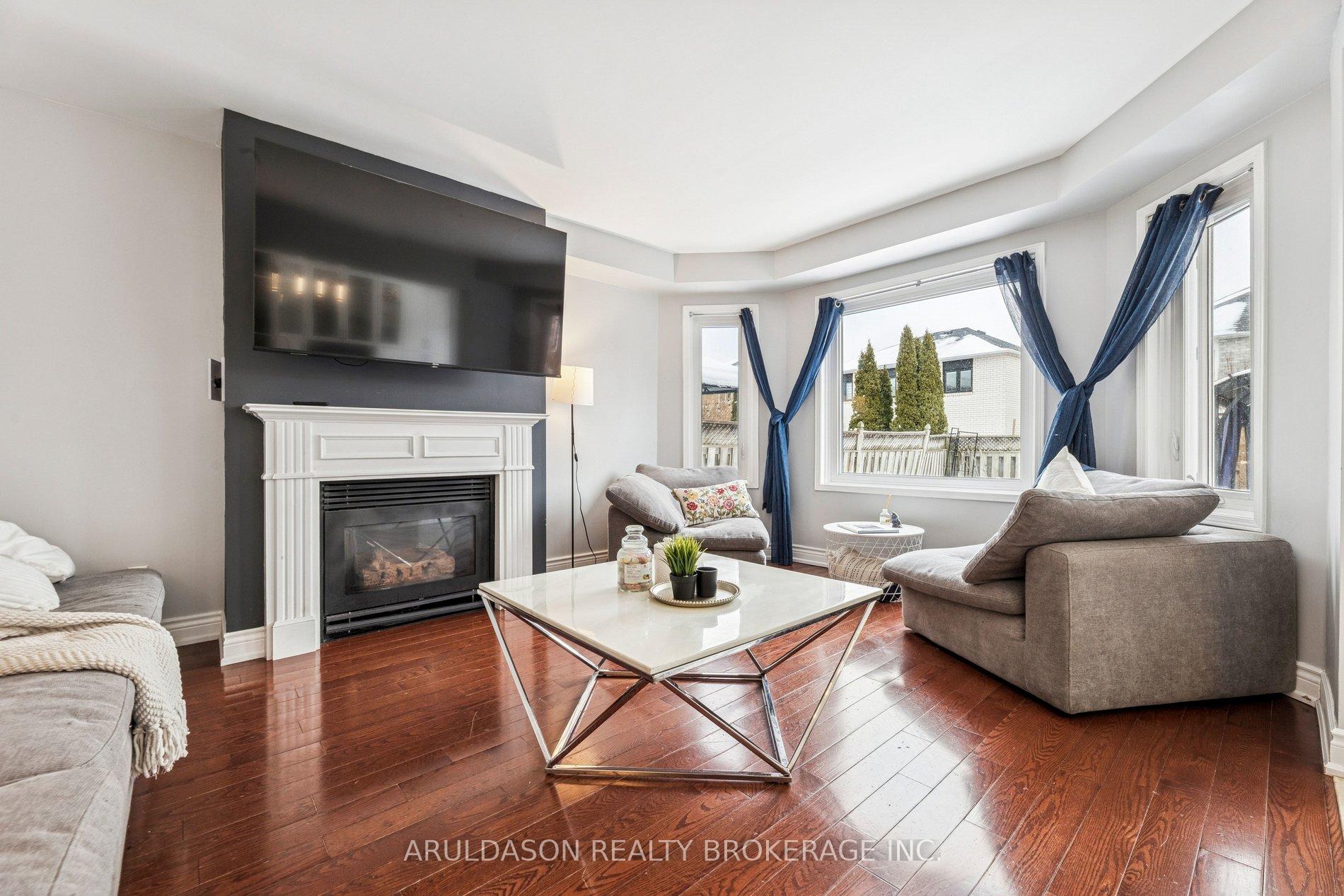 Photo 20 of 3 Booth Crescent, Ajax, Central — HOMEH